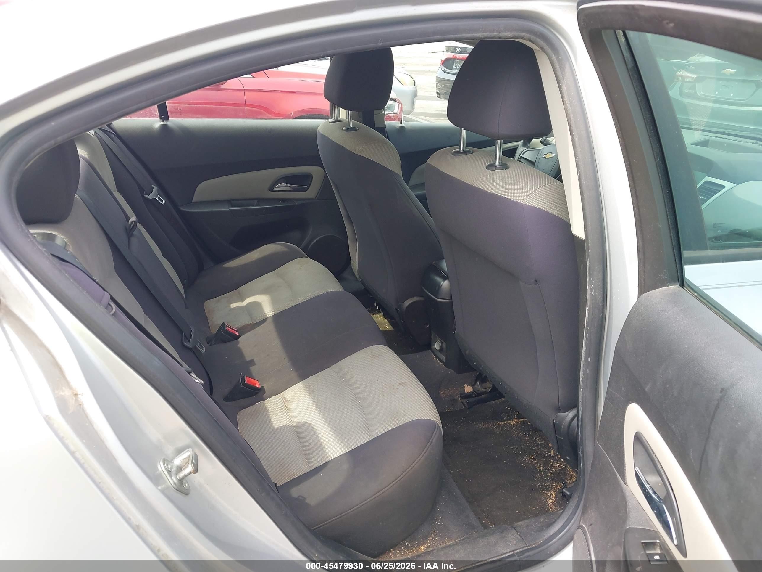 2013 Chevrolet Cruze Ls Manual Серебряный vin: 1G1PB5SH1D7104463