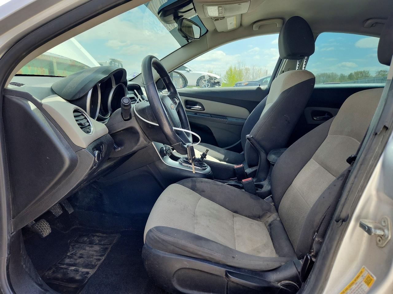 2014 Chevrolet Cruze Ls Silver vin: 1G1PB5SH1E7206329
