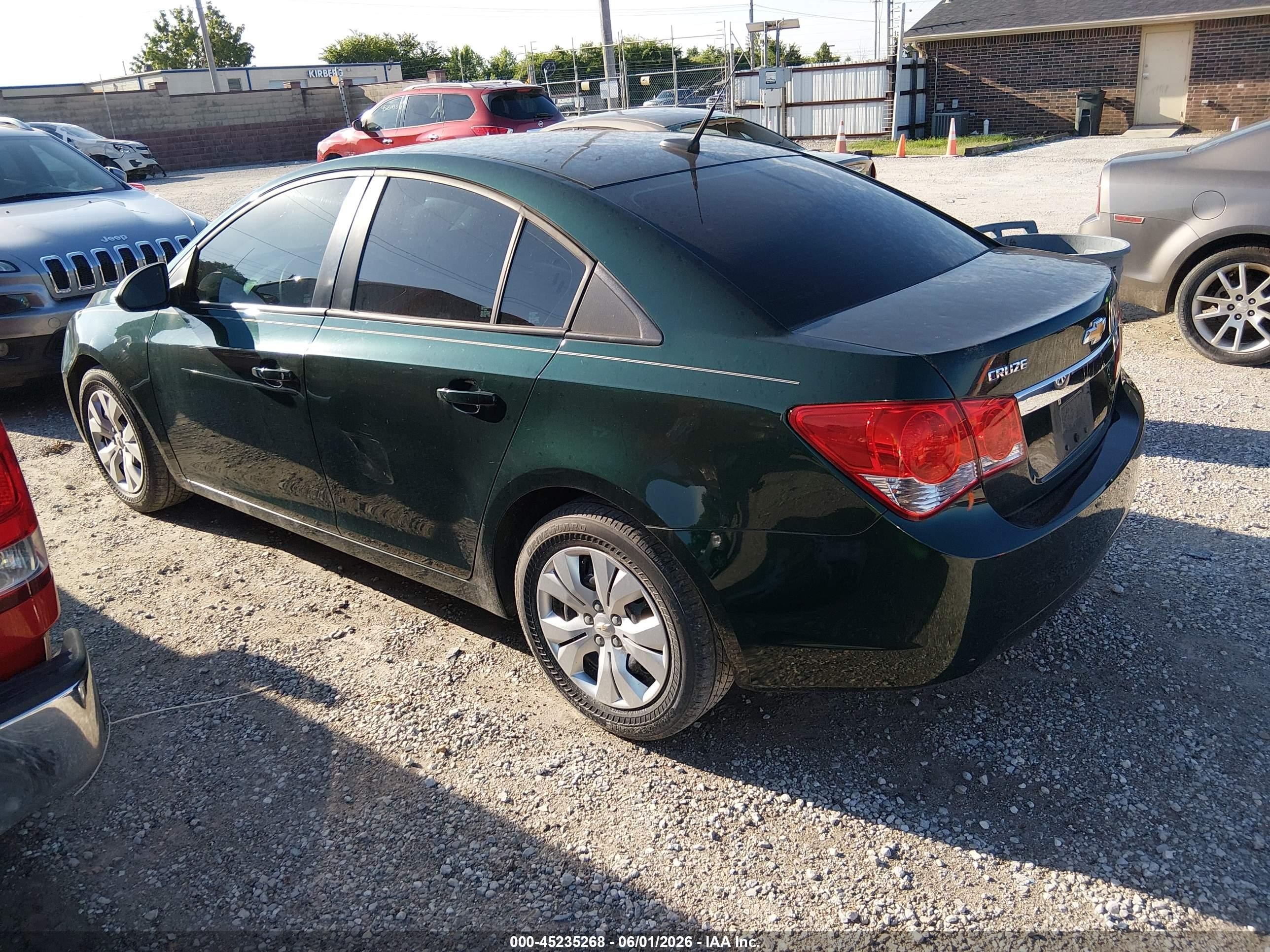 2014 Chevrolet Cruze Ls Manual Зеленый vin: 1G1PB5SH1E7383320