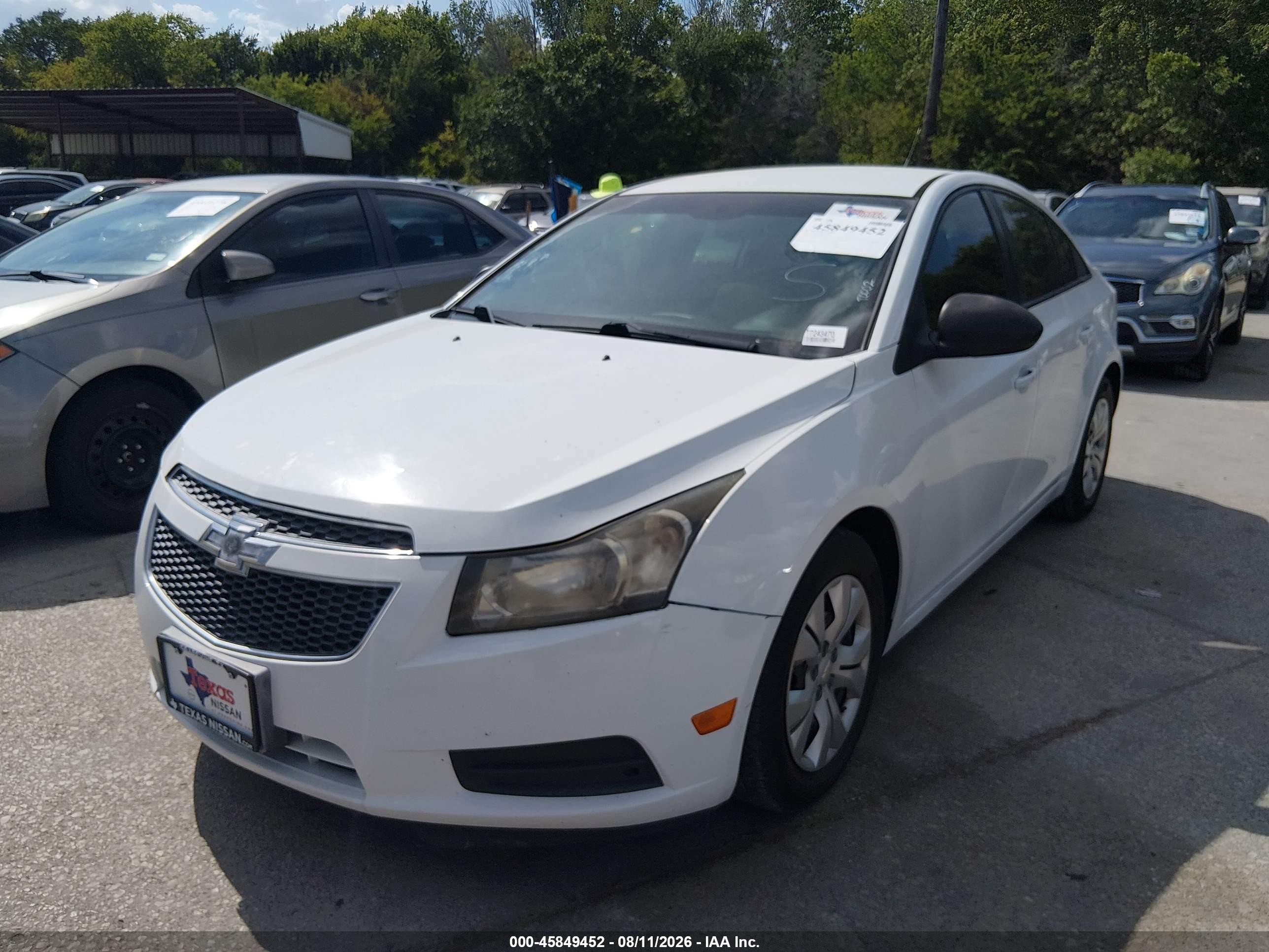 2013 Chevrolet Cruze Ls Manual White vin: 1G1PB5SH2D7243470