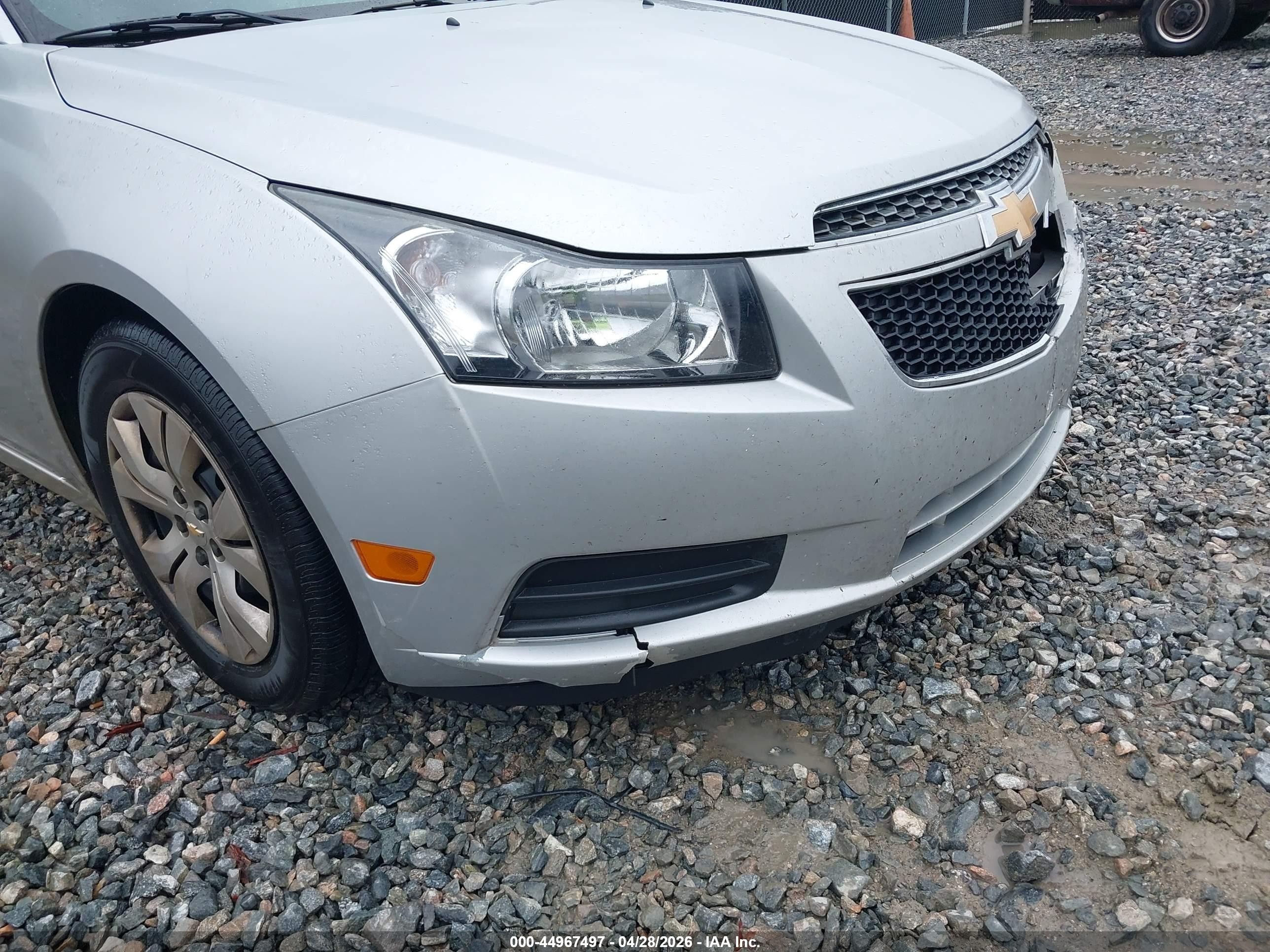2014 Chevrolet Cruze Ls Manual Серебряный vin: 1G1PB5SH7E7422833