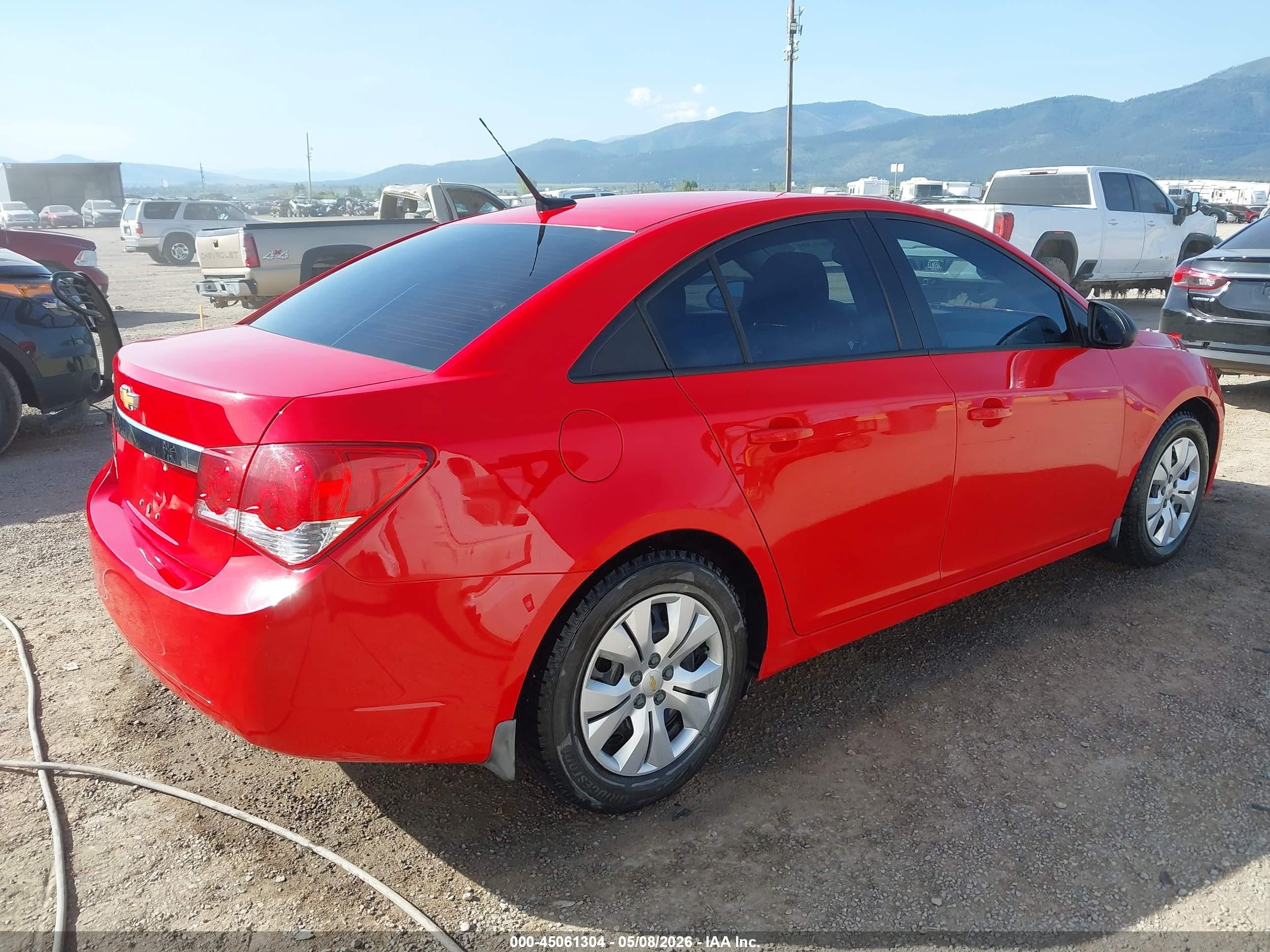 2014 Chevrolet Cruze Ls Manual Red vin: 1G1PB5SH8E7384951