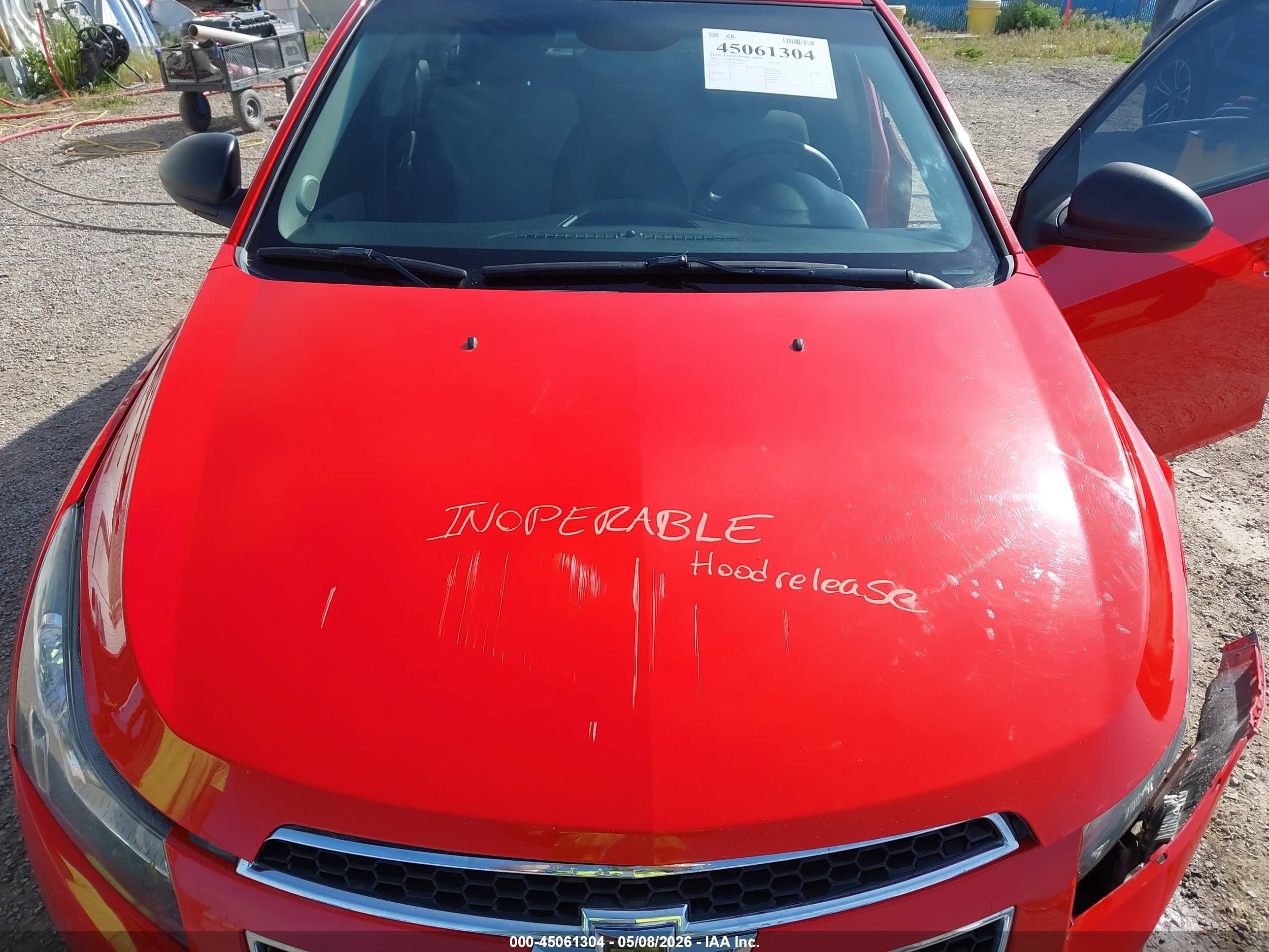 2014 Chevrolet Cruze Ls Manual Red vin: 1G1PB5SH8E7384951