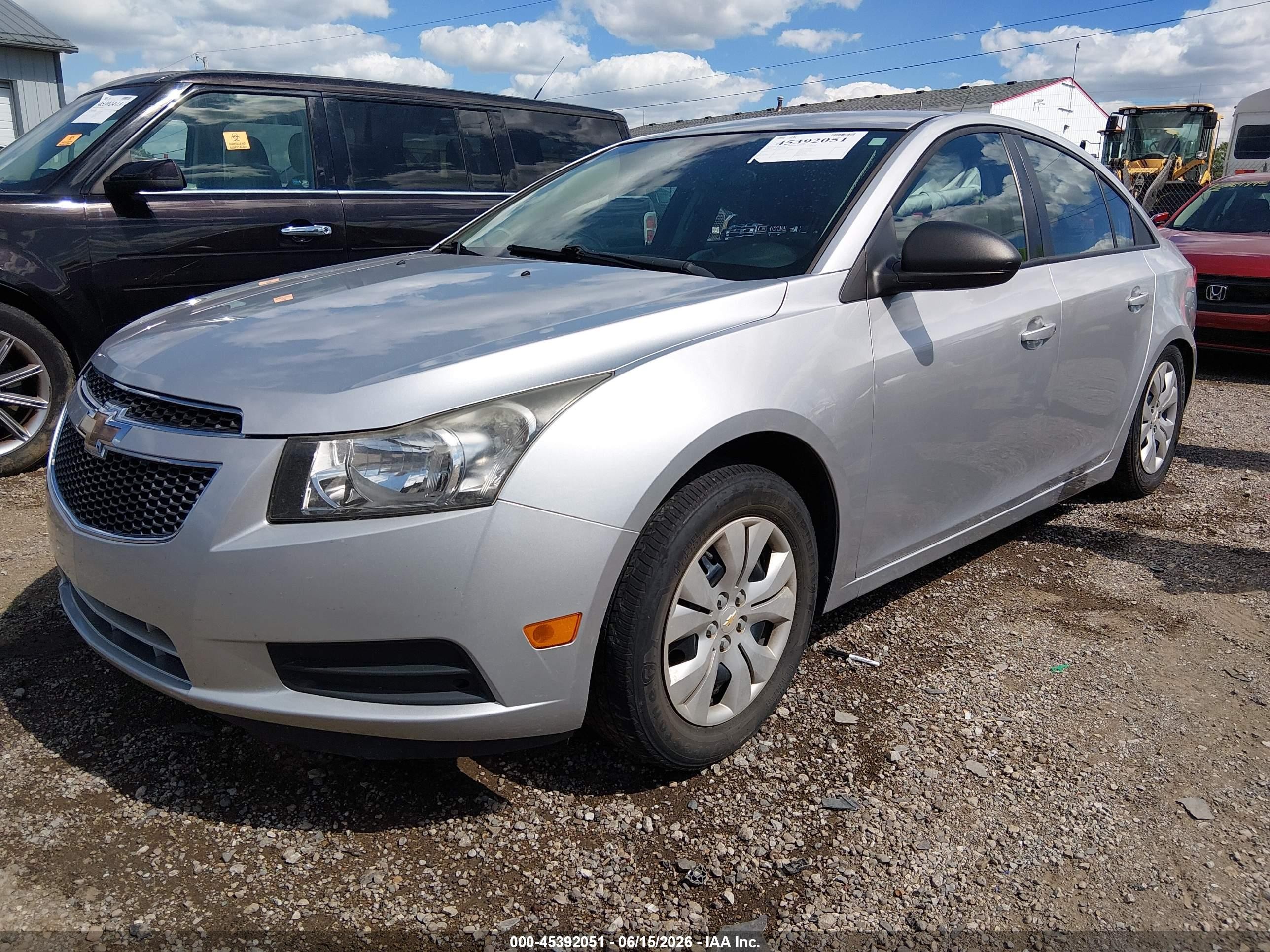 2014 Chevrolet Cruze Ls Manual Silver vin: 1G1PB5SH9E7131136