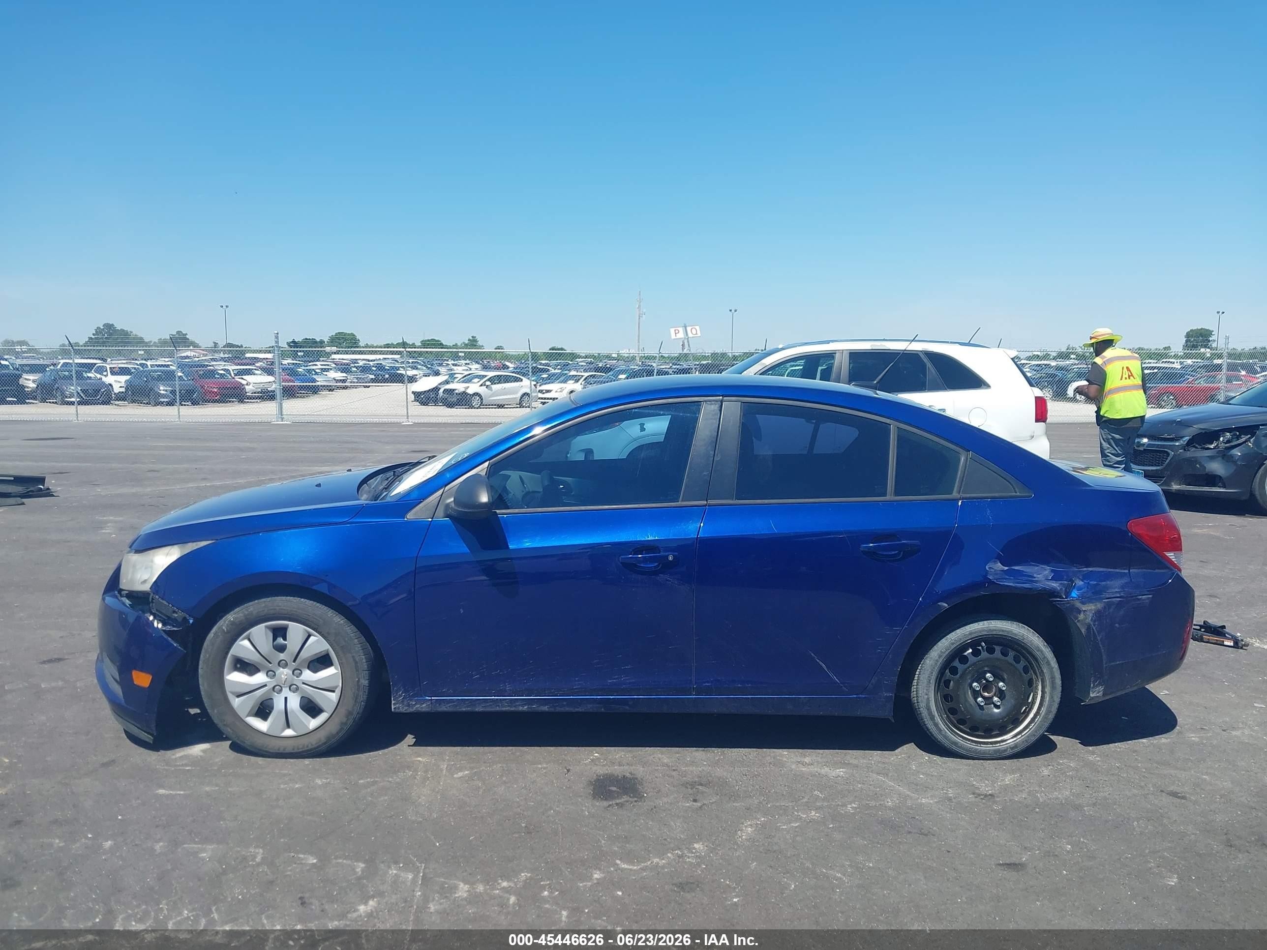 2013 Chevrolet Cruze Ls Manual Blue vin: 1G1PB5SHXD7164192