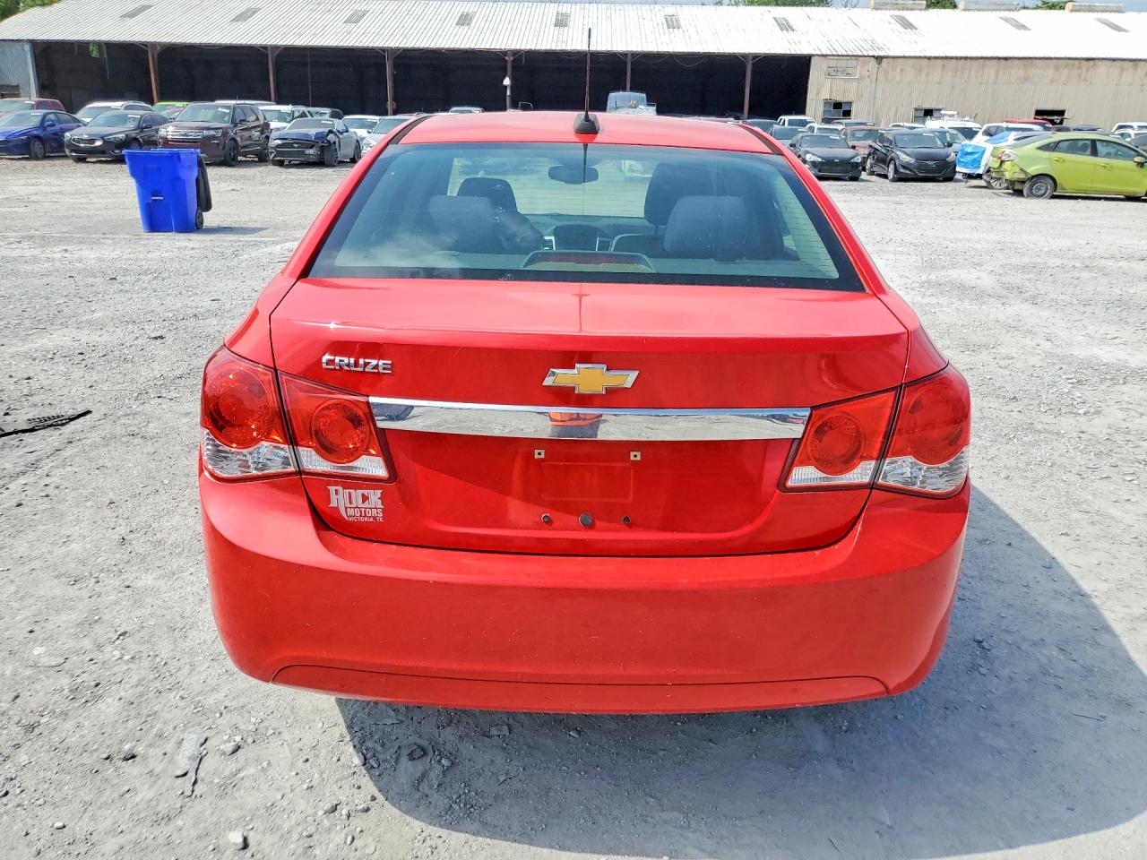 2015 Chevrolet Cruze Ls Red vin: 1G1PB5SHXF7133608