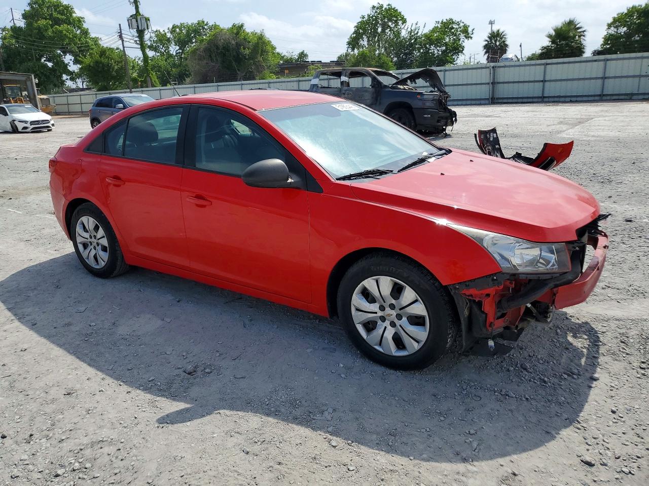 2015 Chevrolet Cruze Ls Red vin: 1G1PB5SHXF7133608
