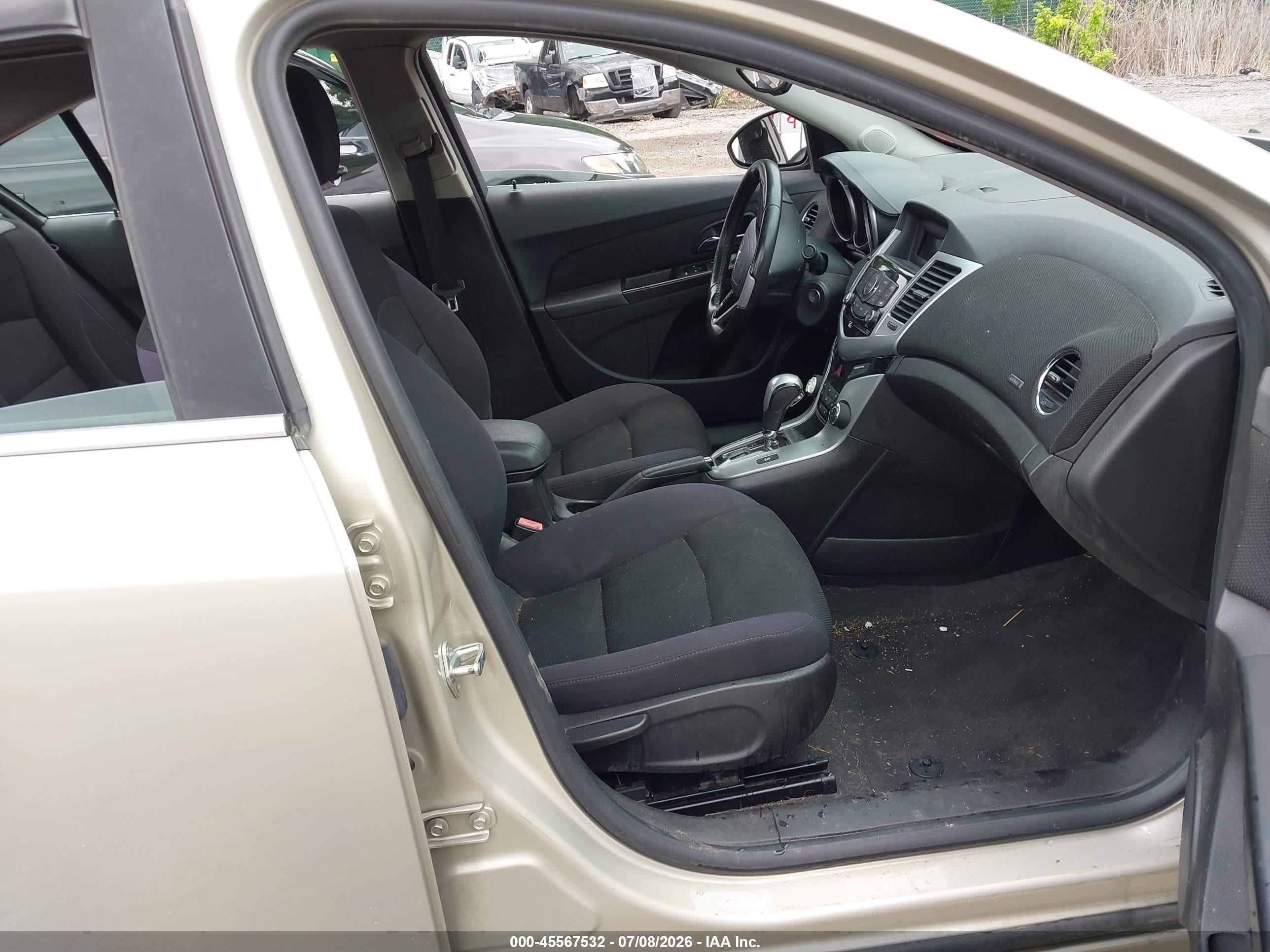 2013 Chevrolet Cruze 1lt Auto Золотой vin: 1G1PC5SB0D7180605