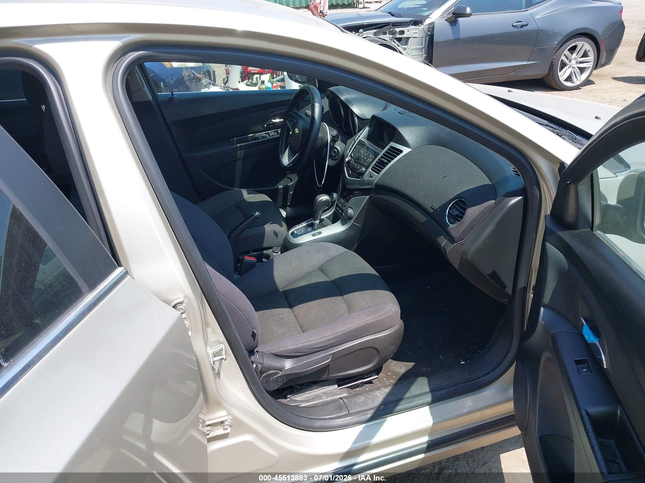 2013 Chevrolet Cruze 1lt Auto Champagne vin: 1G1PC5SB0D7254900