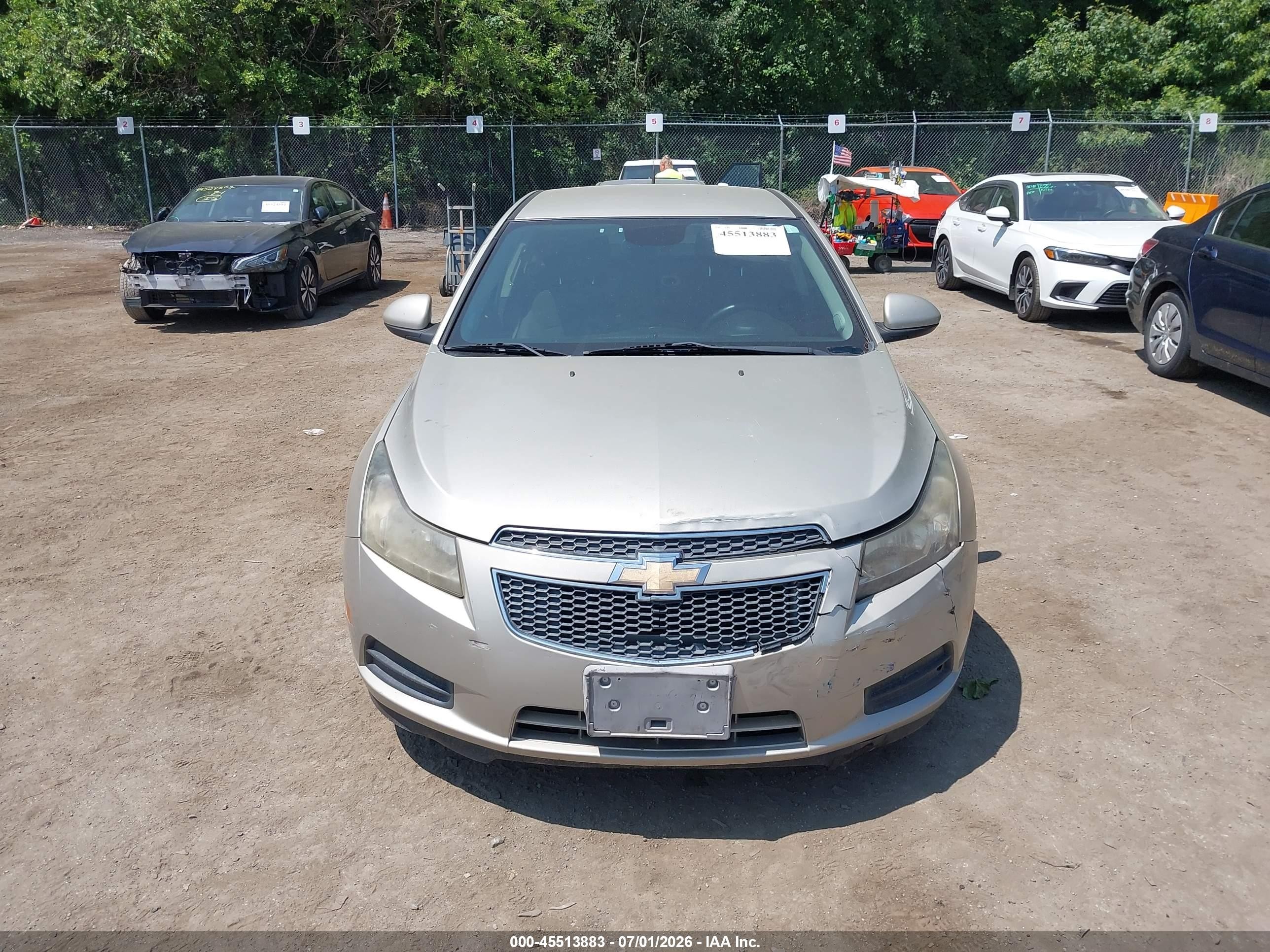 2013 Chevrolet Cruze 1lt Auto Champagne vin: 1G1PC5SB0D7254900