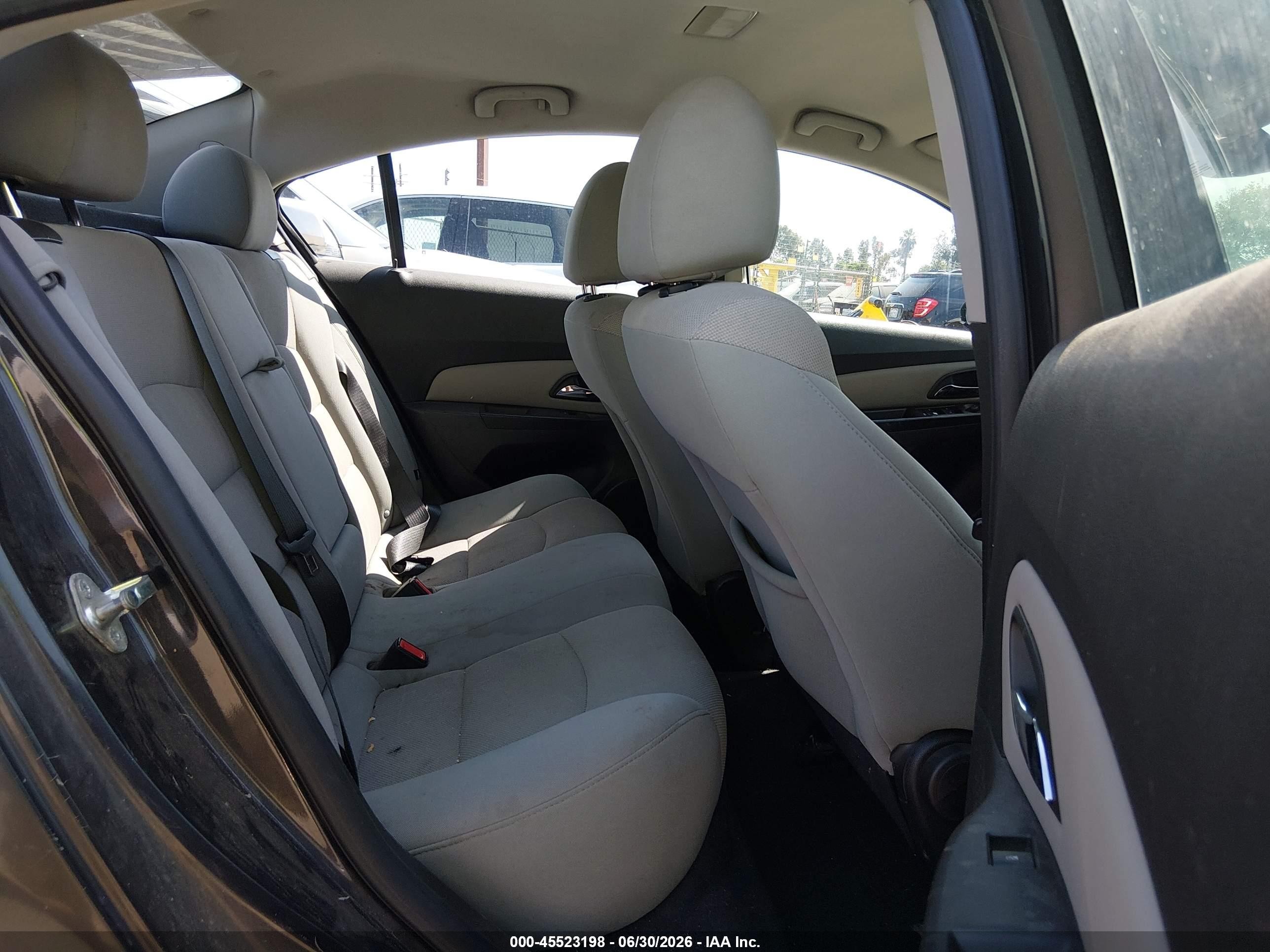 2014 Chevrolet Cruze 1lt Auto Серый vin: 1G1PC5SB0E7114797