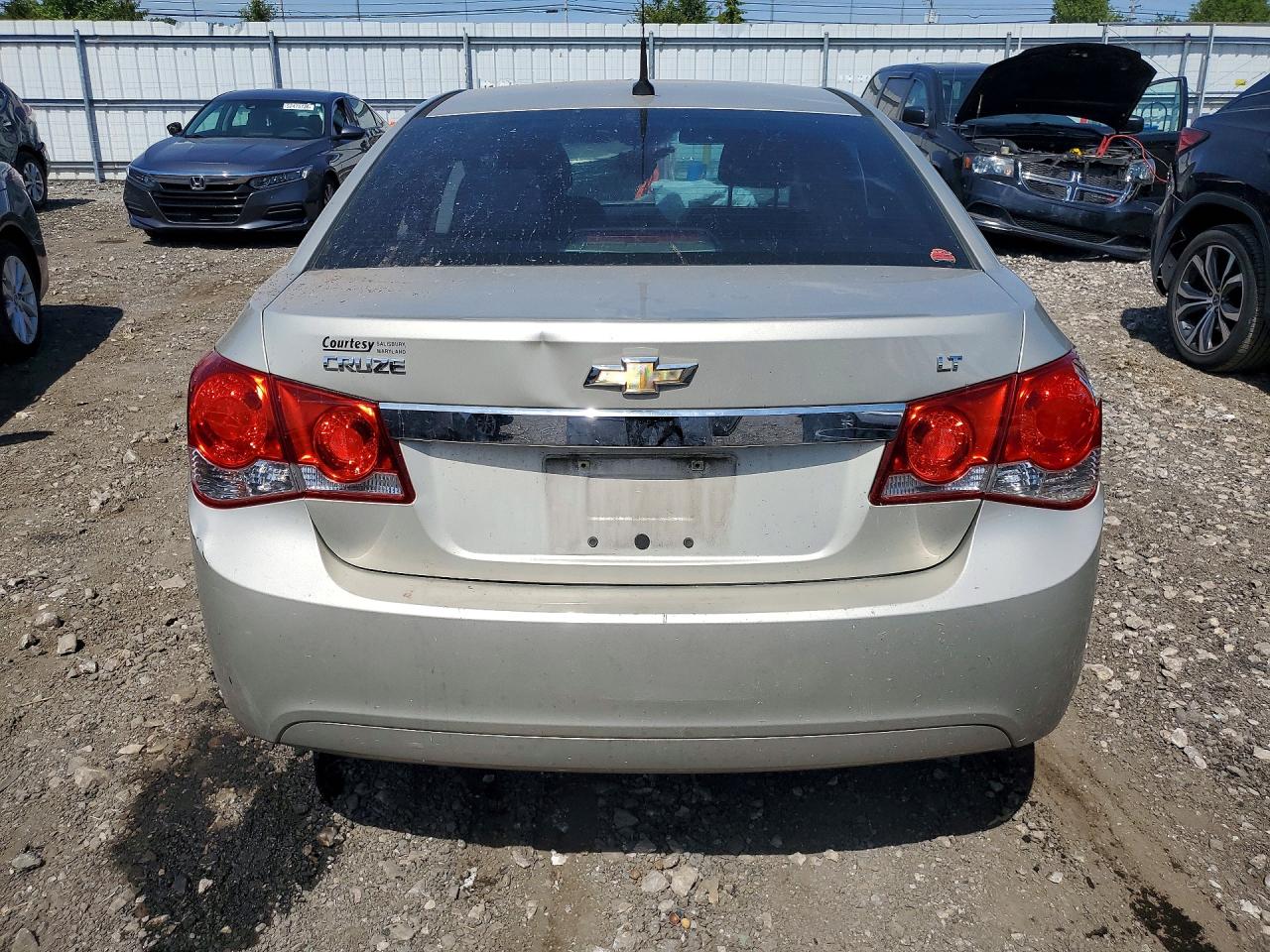 2014 Chevrolet Cruze Lt Beige vin: 1G1PC5SB0E7133706