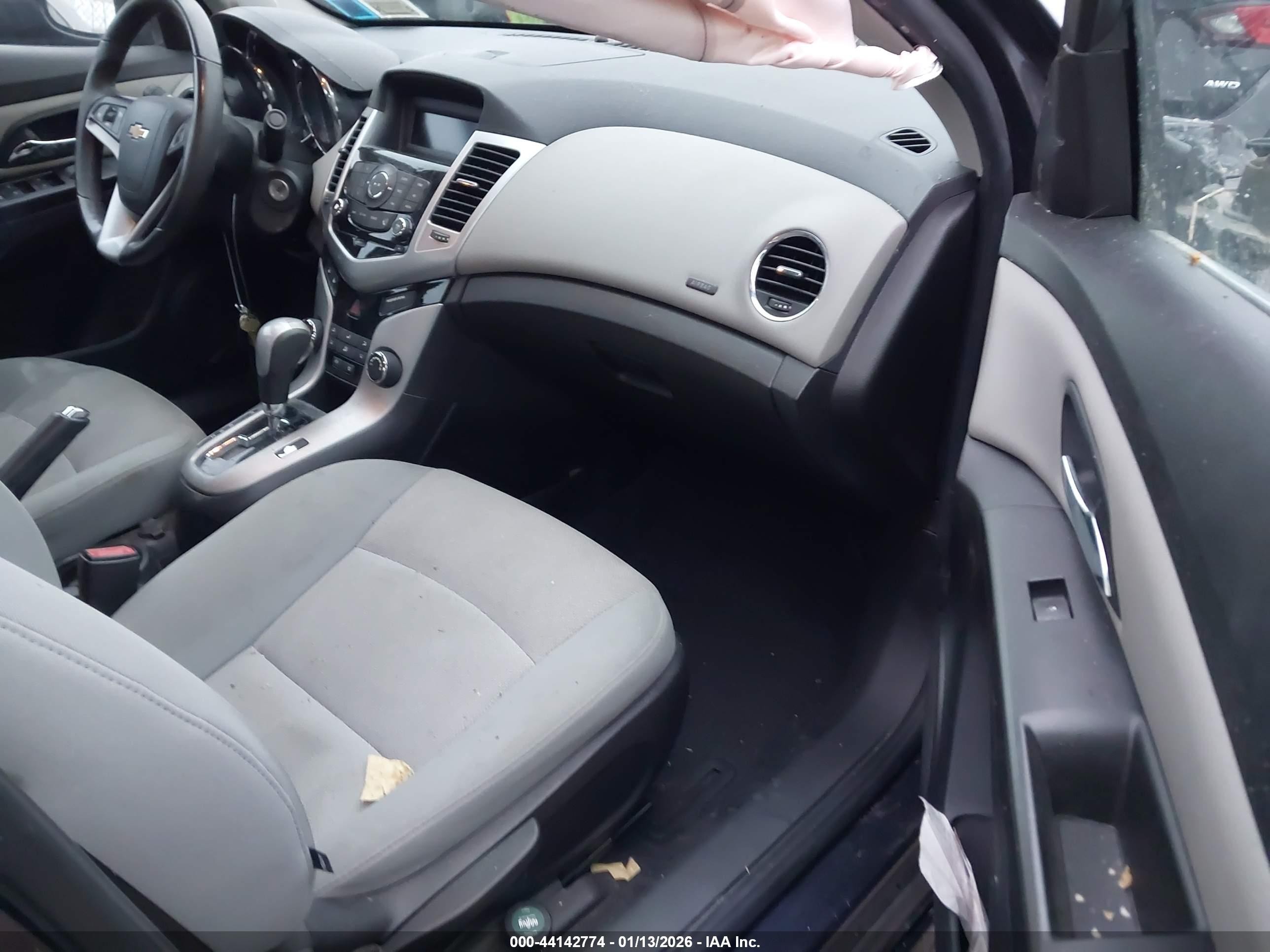 2014 Chevrolet Cruze 1lt Auto Синий vin: 1G1PC5SB0E7195784