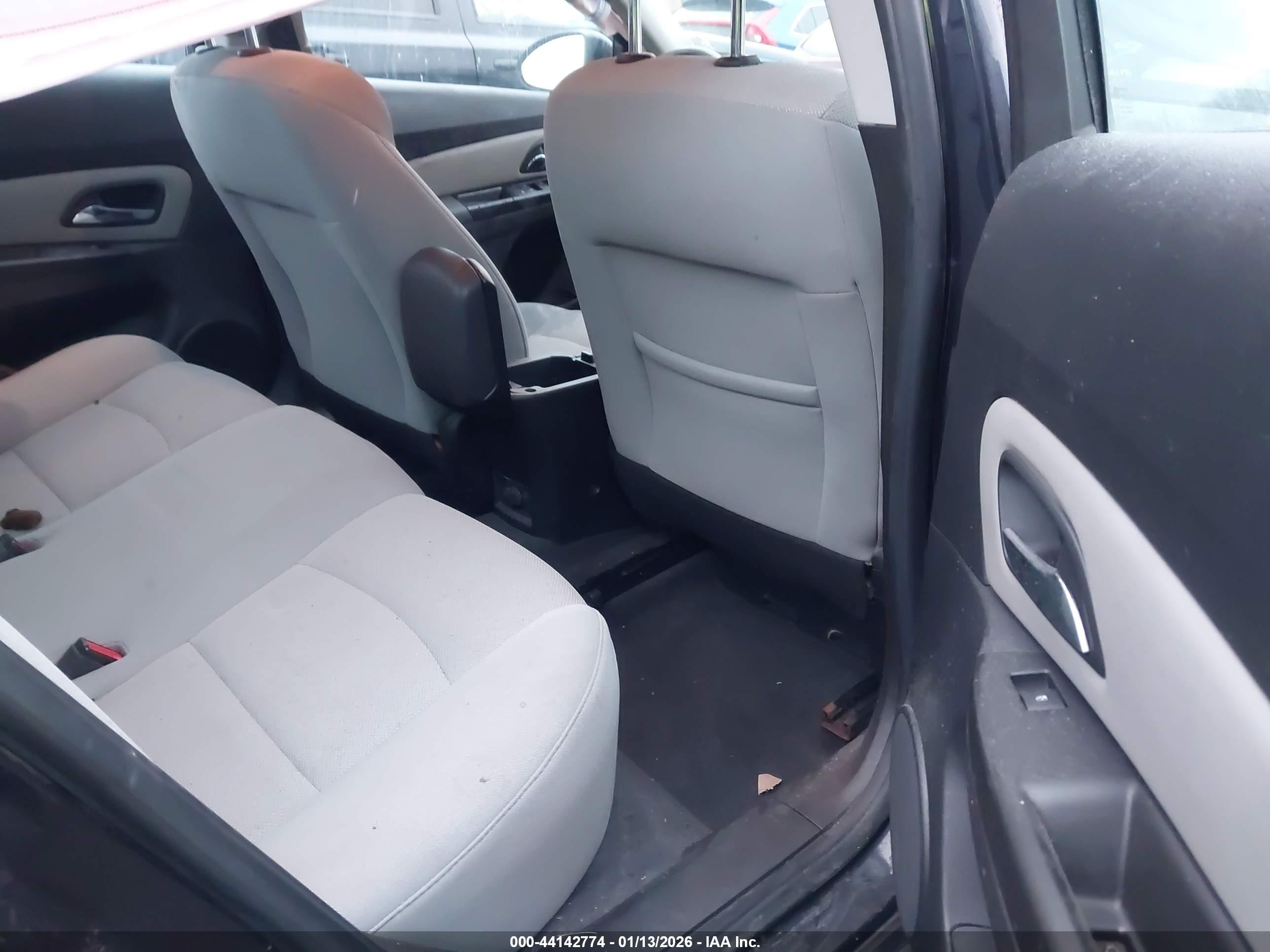 2014 Chevrolet Cruze 1lt Auto Синий vin: 1G1PC5SB0E7195784