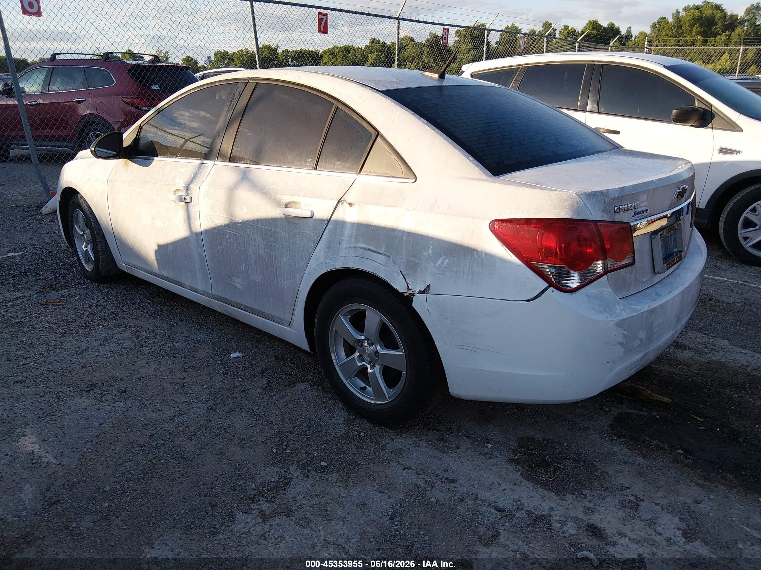 2014 Chevrolet Cruze 1lt Auto Белый vin: 1G1PC5SB0E7351368