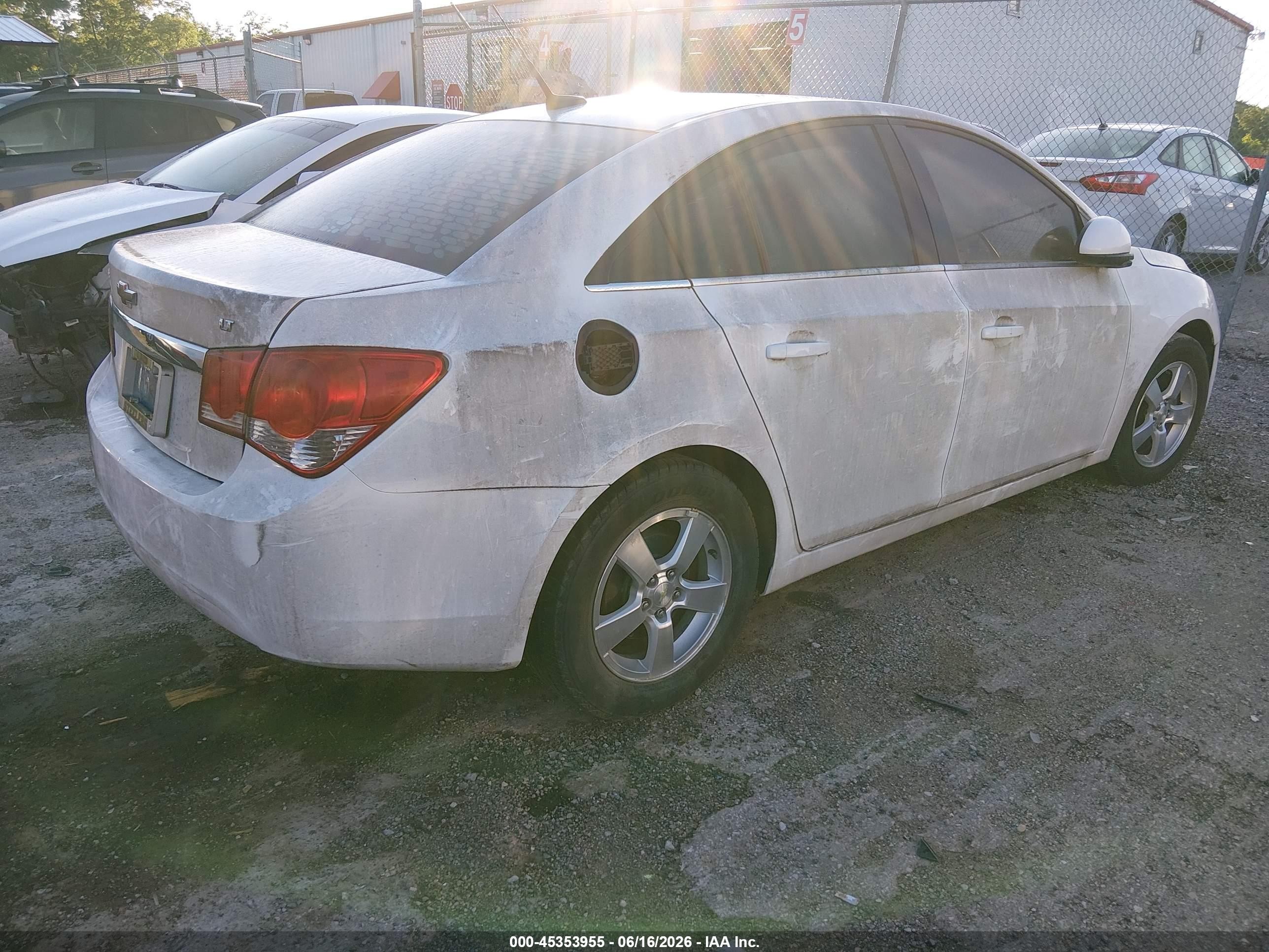 2014 Chevrolet Cruze 1lt Auto Белый vin: 1G1PC5SB0E7351368