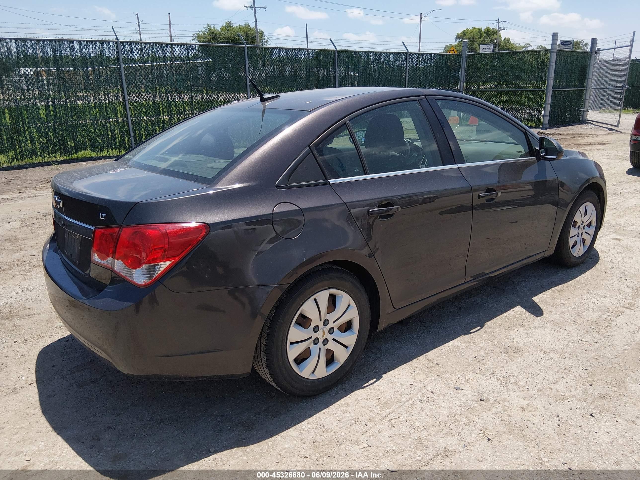 2014 Chevrolet Cruze 1lt Auto Серый vin: 1G1PC5SB0E7374195
