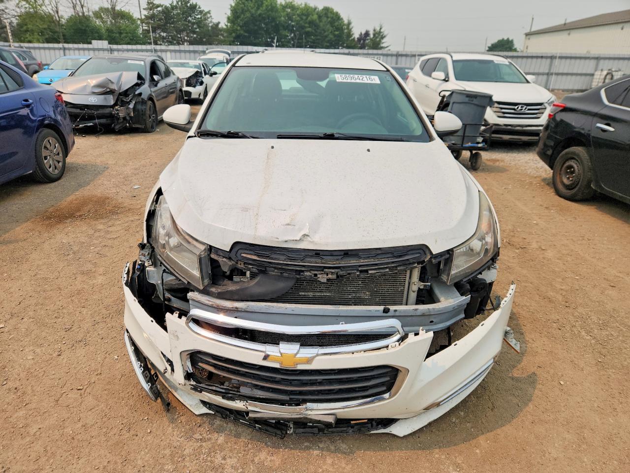 2015 Chevrolet Cruze Lt White vin: 1G1PC5SB0F7163547