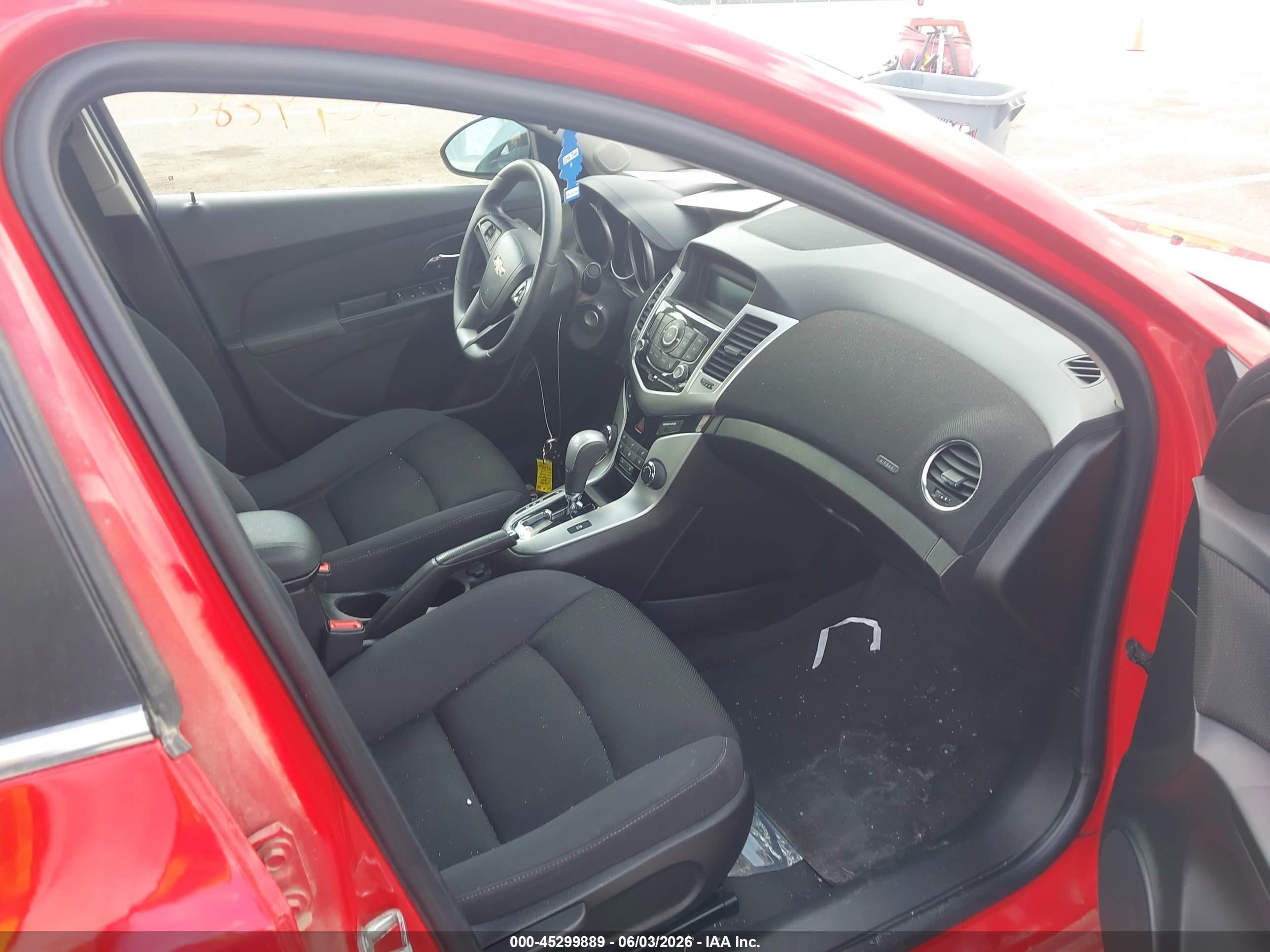 2015 Chevrolet Cruze 1lt Auto Red vin: 1G1PC5SB0F7177271