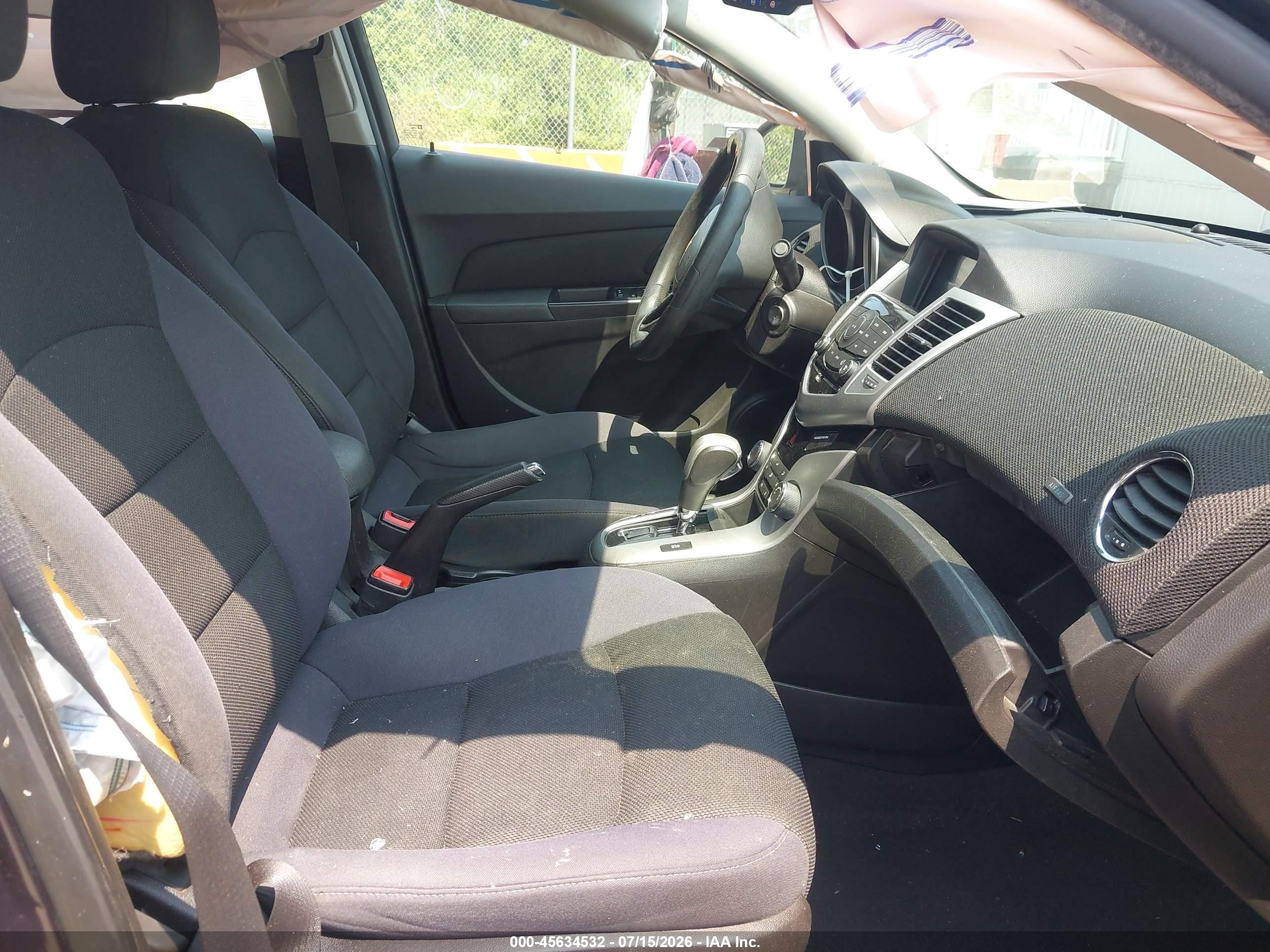 2015 Chevrolet Cruze 1lt Auto Серый vin: 1G1PC5SB0F7196287