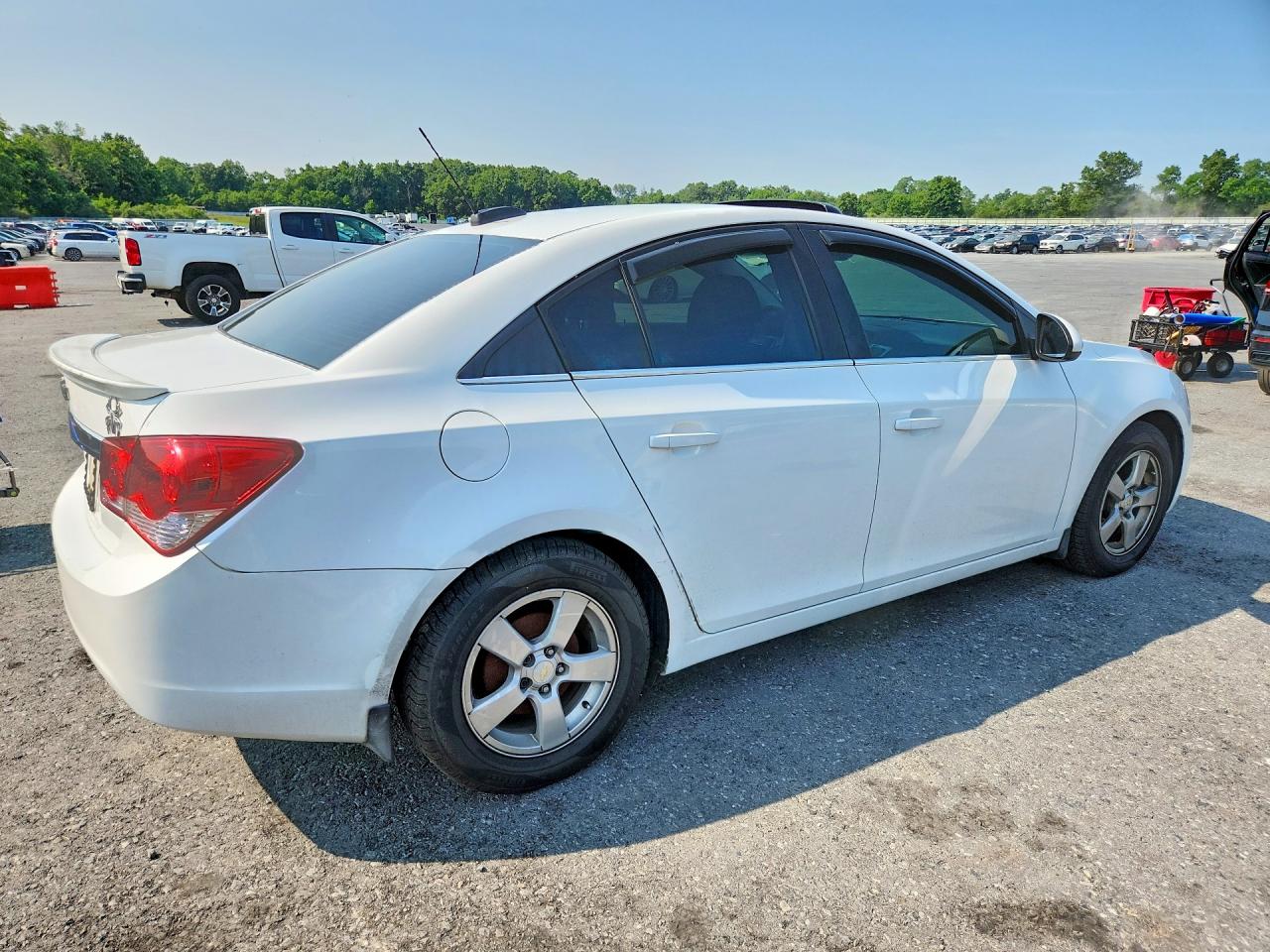 2015 Chevrolet Cruze Lt Белый vin: 1G1PC5SB0F7261400
