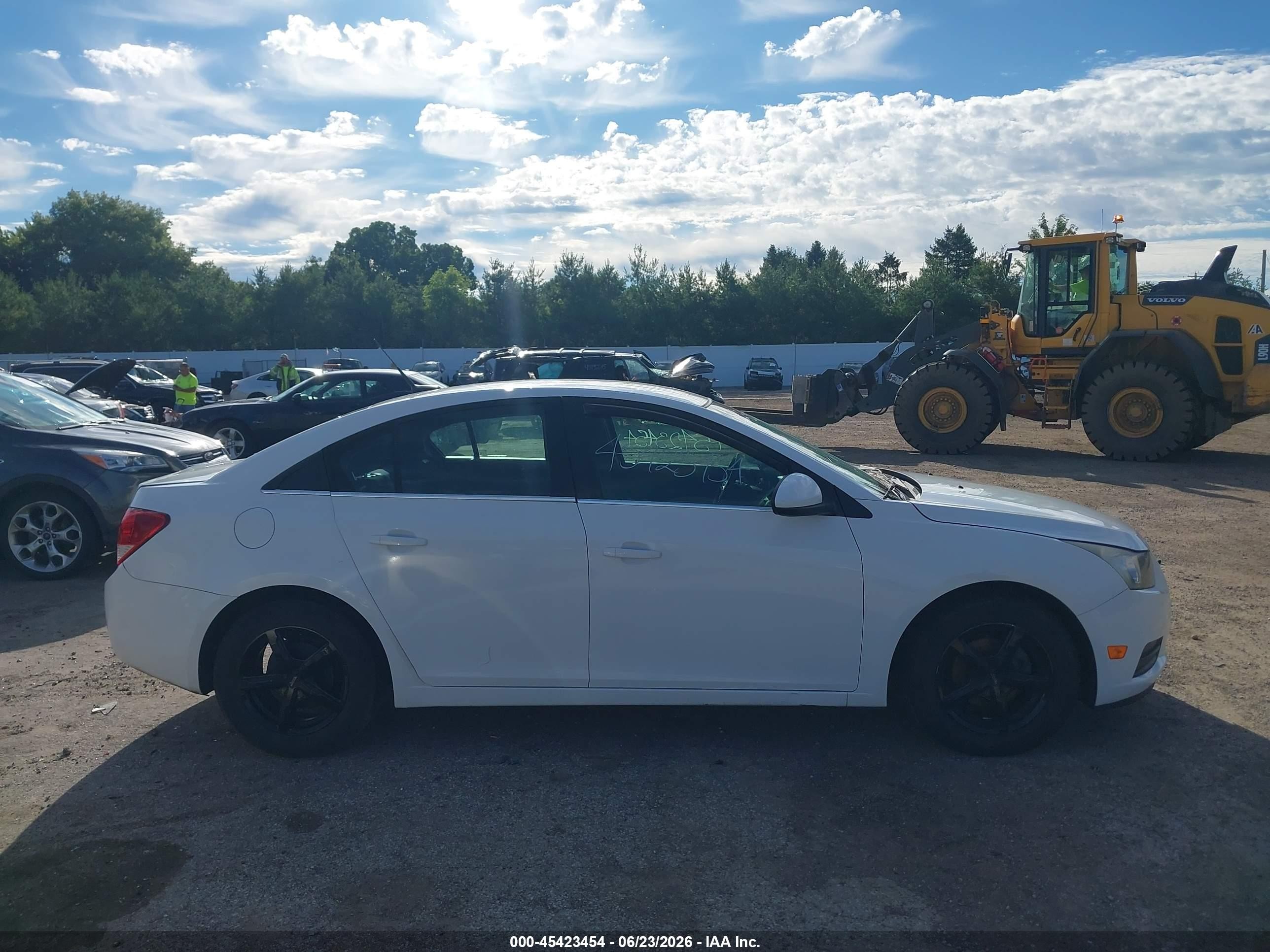 2014 Chevrolet Cruze 1lt Auto White vin: 1G1PC5SB1E7126585