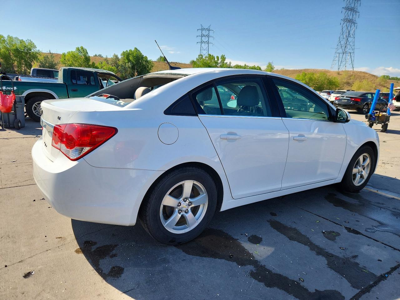 2014 Chevrolet Cruze Lt White vin: 1G1PC5SB1E7143757