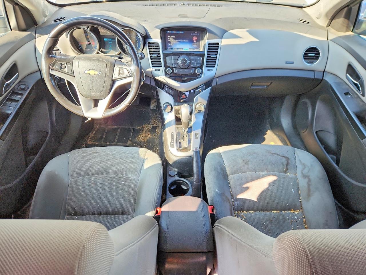2014 Chevrolet Cruze Lt White vin: 1G1PC5SB1E7143757