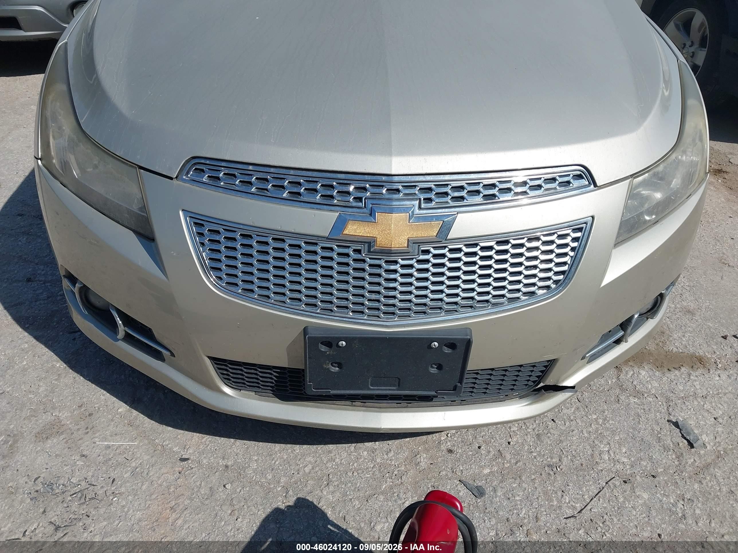 2014 Chevrolet Cruze 1lt Auto Champagne vin: 1G1PC5SB1E7152006
