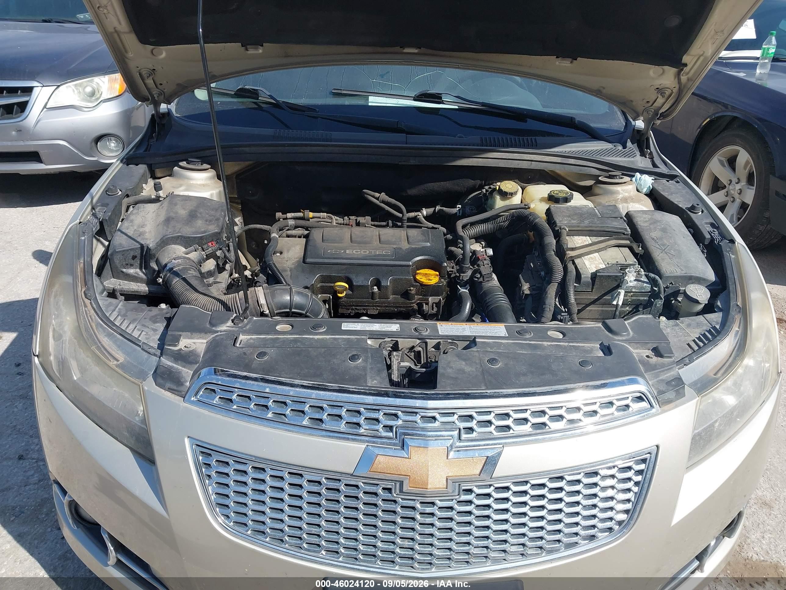 2014 Chevrolet Cruze 1lt Auto Champagne vin: 1G1PC5SB1E7152006