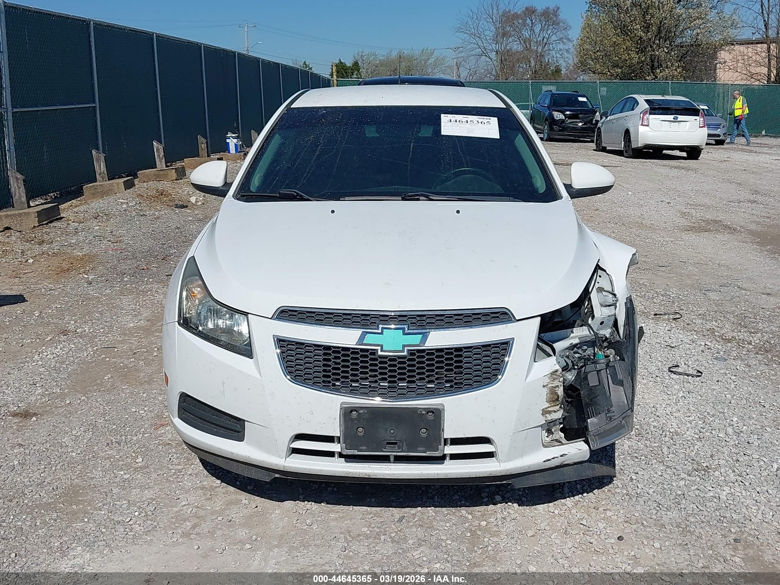 2014 Chevrolet Cruze 1lt Auto White vin: 1G1PC5SB1E7224645