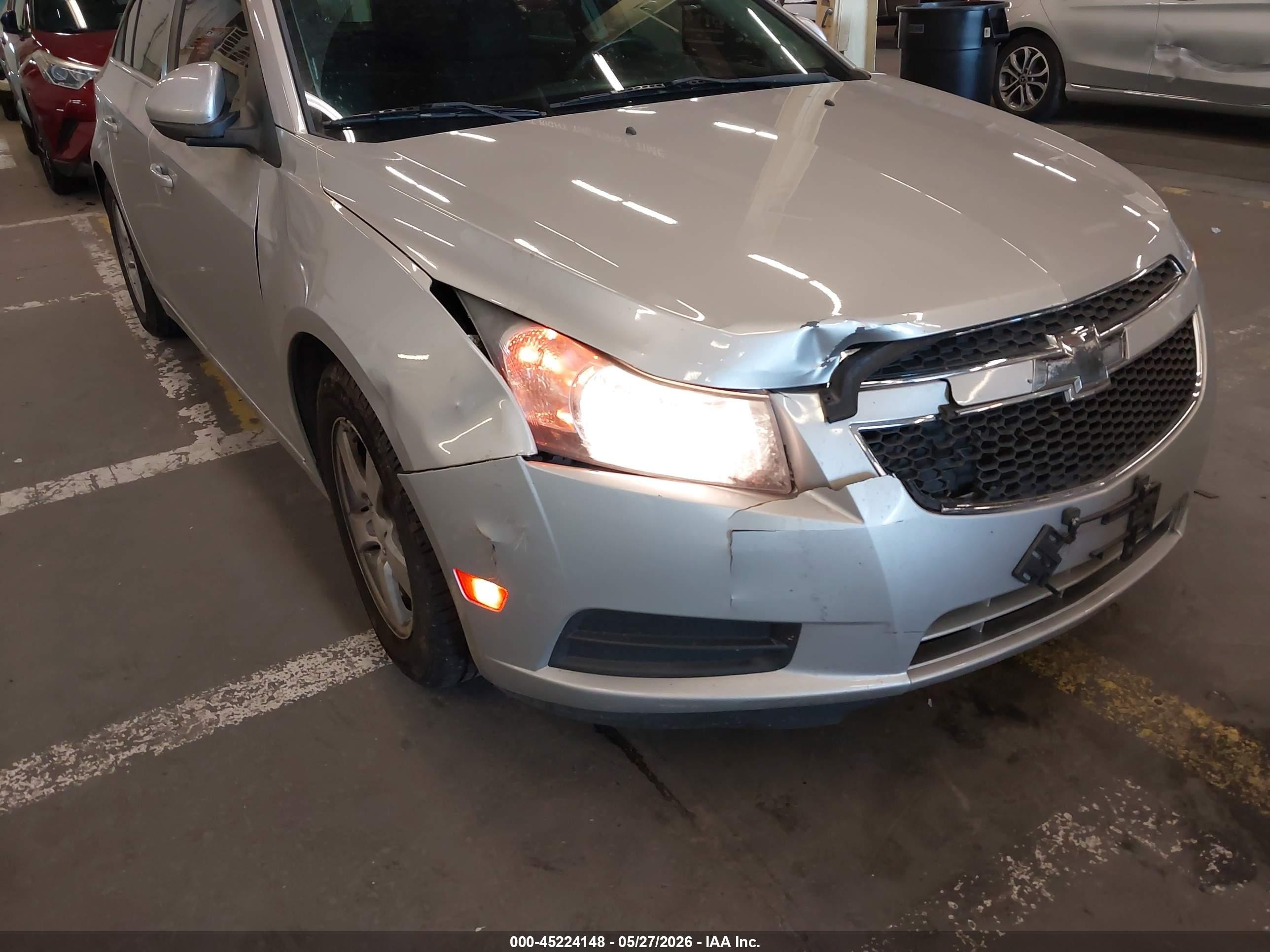 2014 Chevrolet Cruze 1lt Auto Silver vin: 1G1PC5SB1E7296414