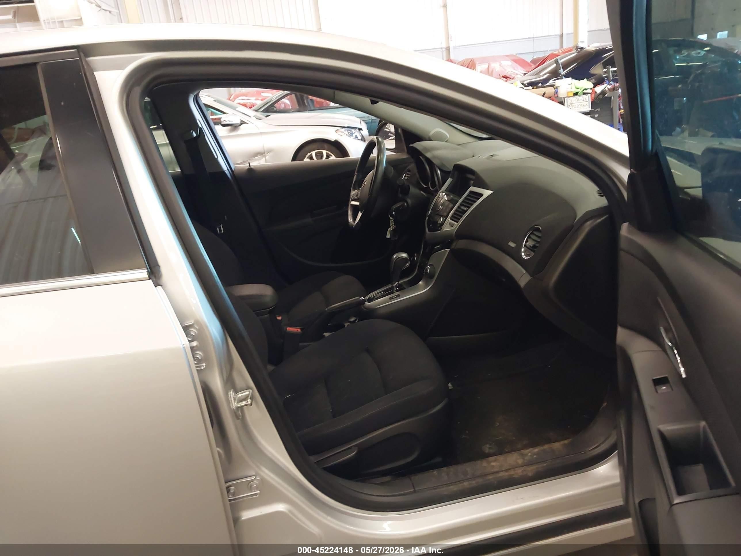 2014 Chevrolet Cruze 1lt Auto Silver vin: 1G1PC5SB1E7296414