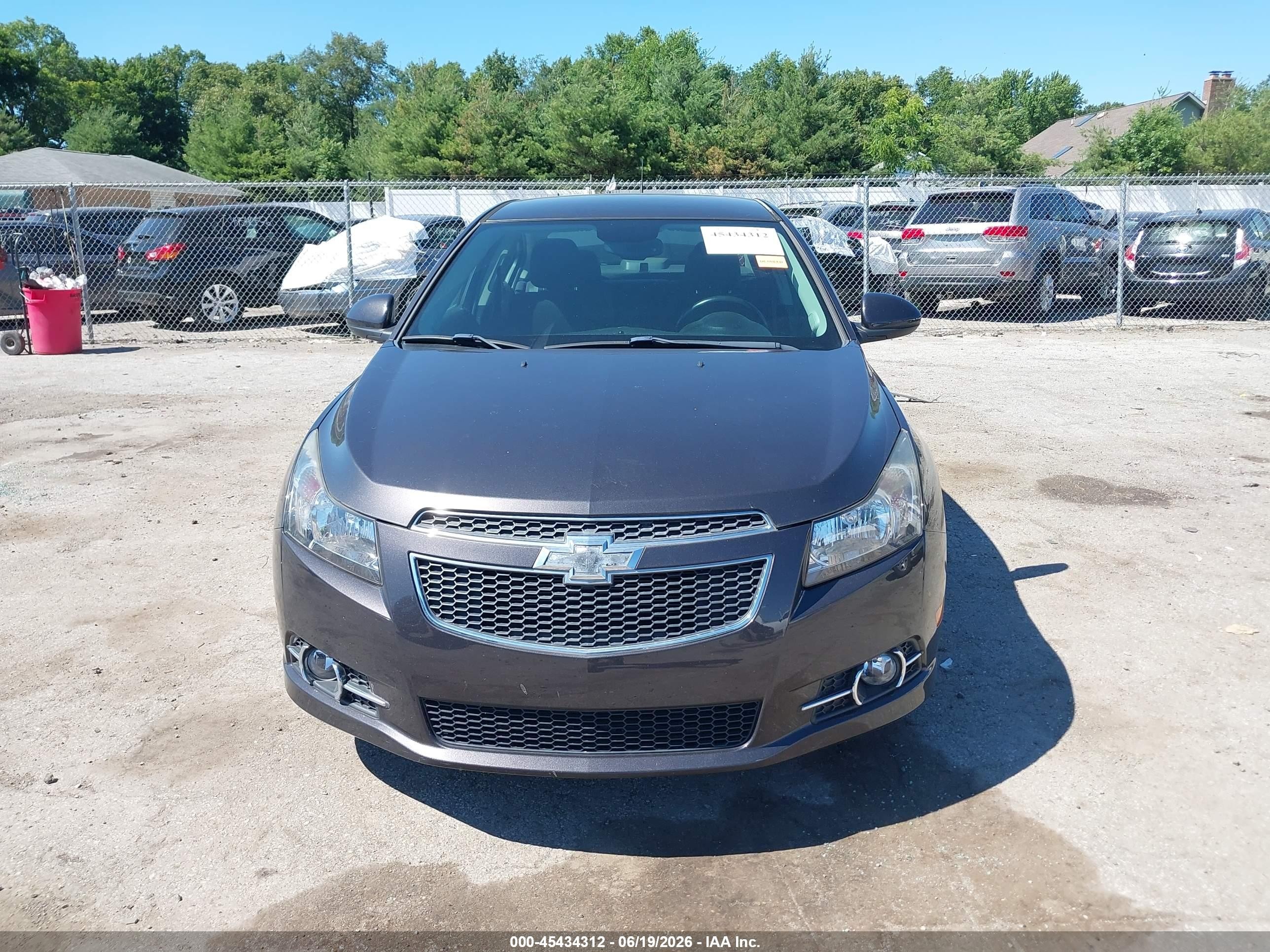 2014 Chevrolet Cruze 1lt Auto Серый vin: 1G1PC5SB1E7310831
