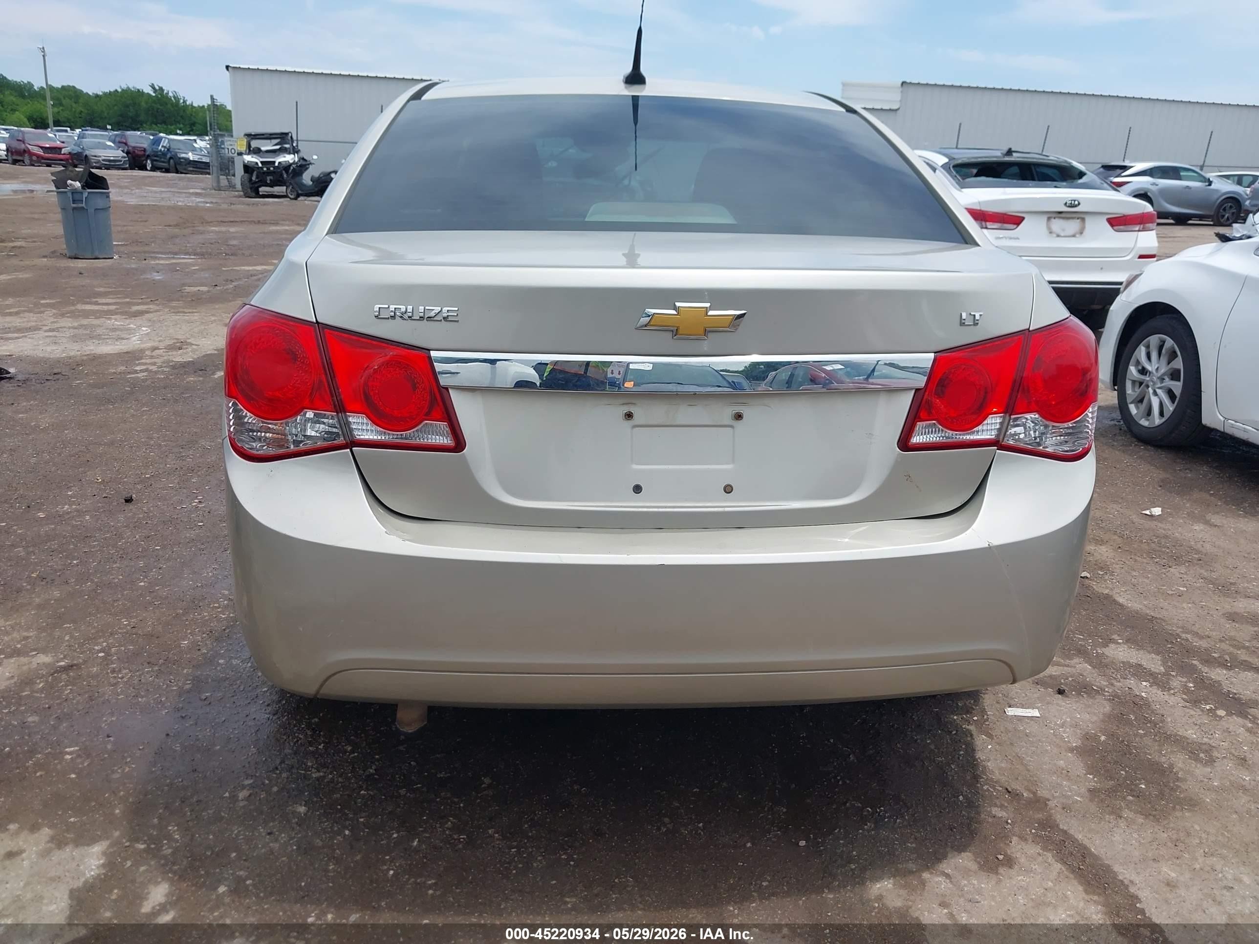 2014 Chevrolet Cruze 1lt Auto Tan vin: 1G1PC5SB1E7369782