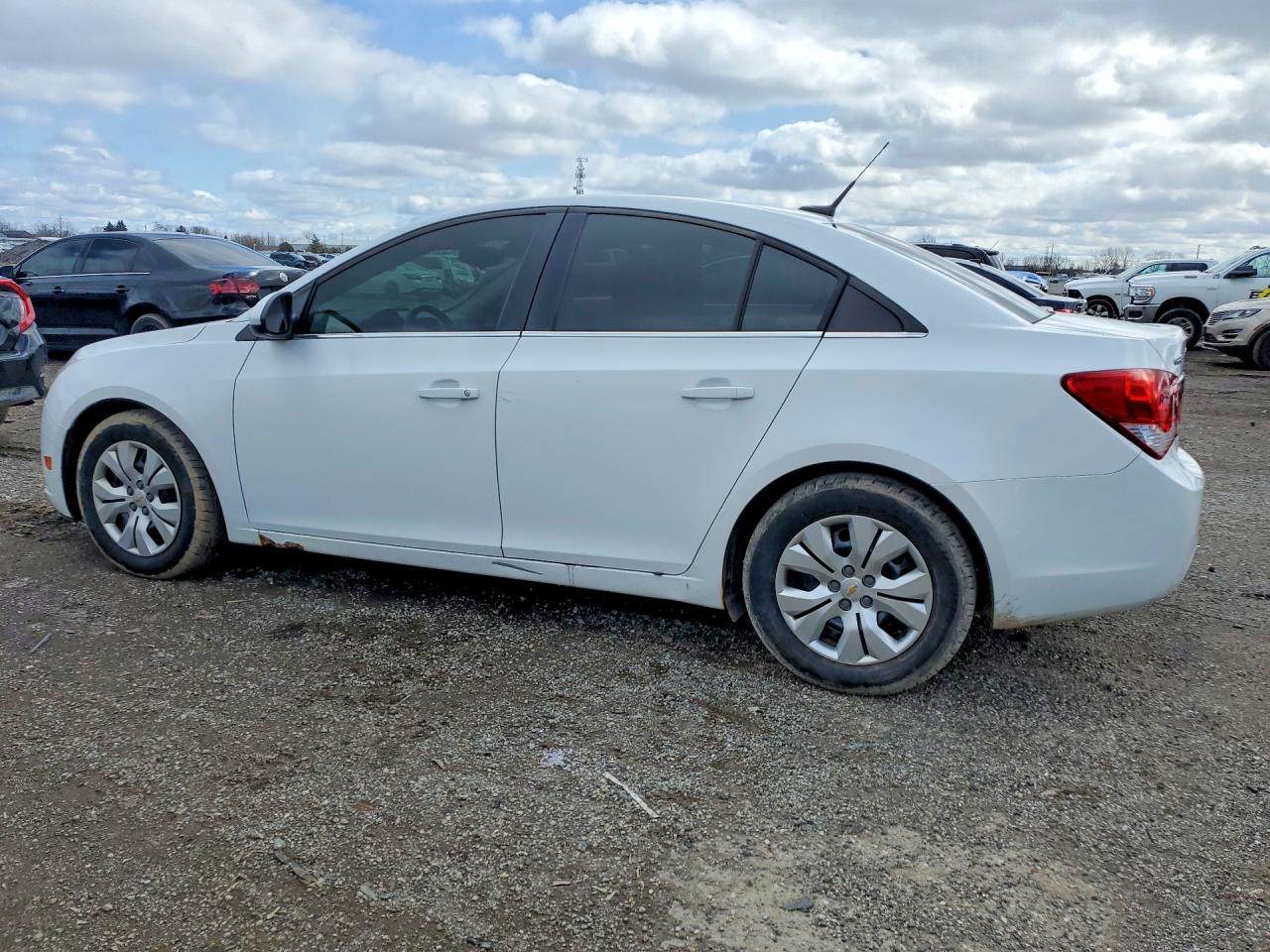 2014 Chevrolet Cruze Lt White vin: 1G1PC5SB1E7384623