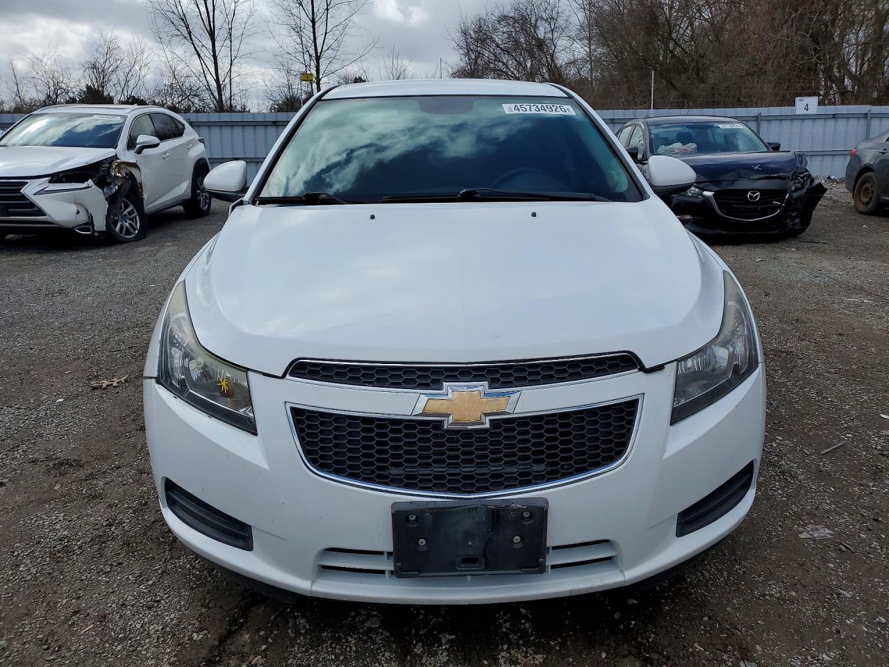 2014 Chevrolet Cruze Lt White vin: 1G1PC5SB1E7384623