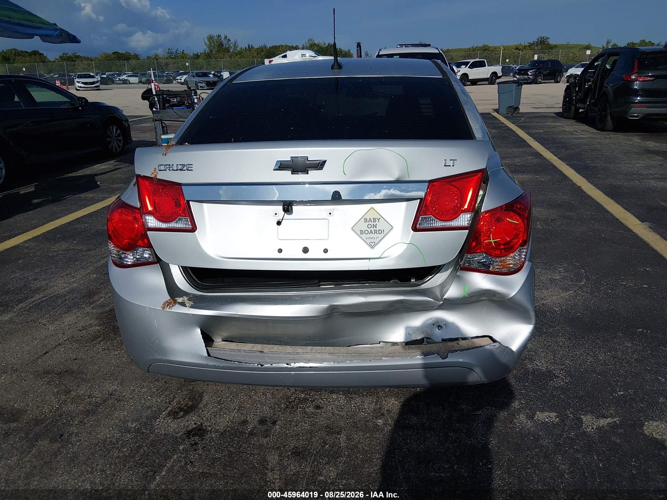 2014 Chevrolet Cruze 1lt Auto Gray vin: 1G1PC5SB1E7466657
