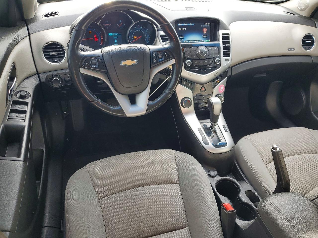 2014 Chevrolet Cruze Lt Белый vin: 1G1PC5SB1E7470790