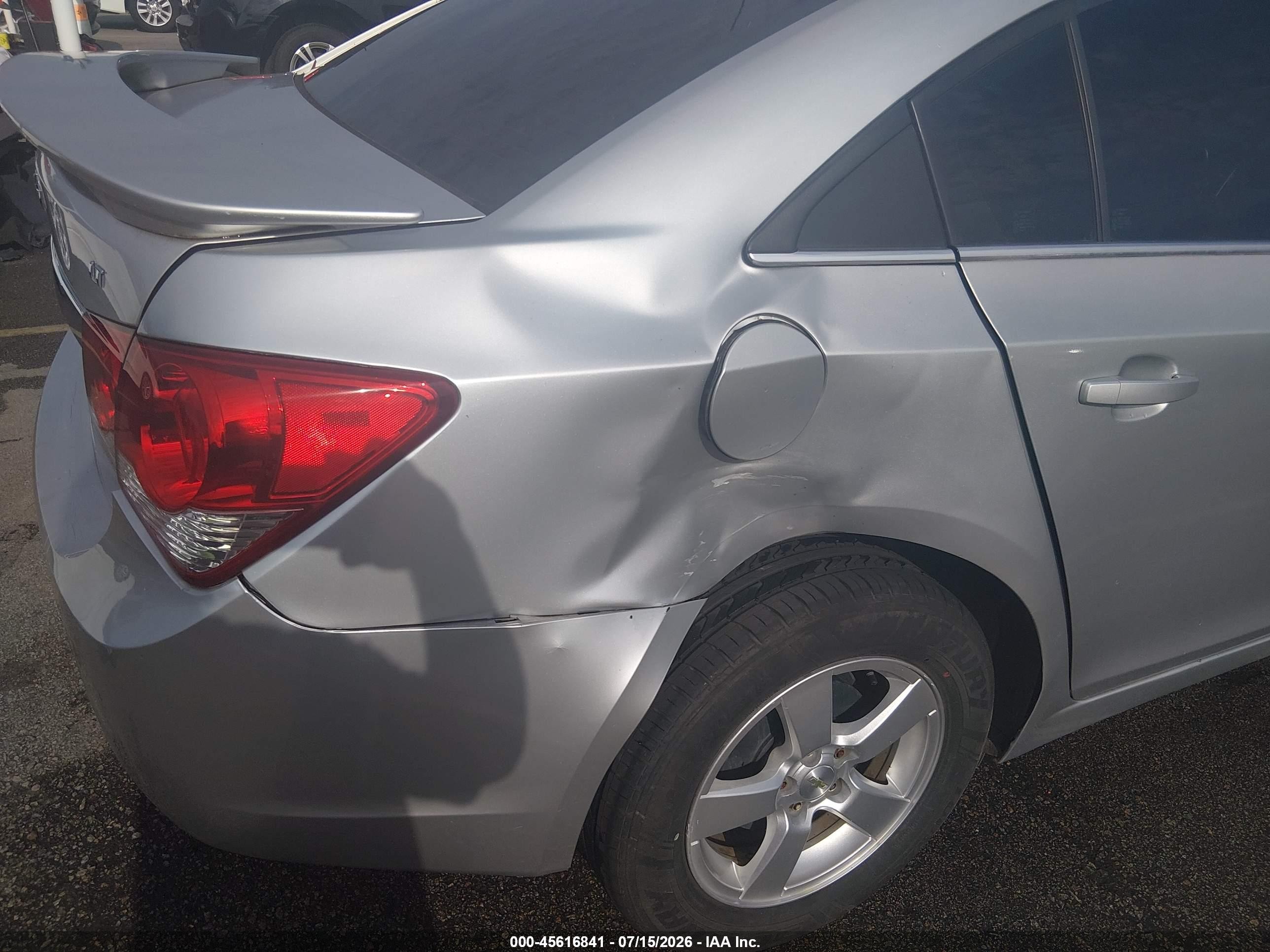 2014 Chevrolet Cruze 1lt Auto Silver vin: 1G1PC5SB1E7479831