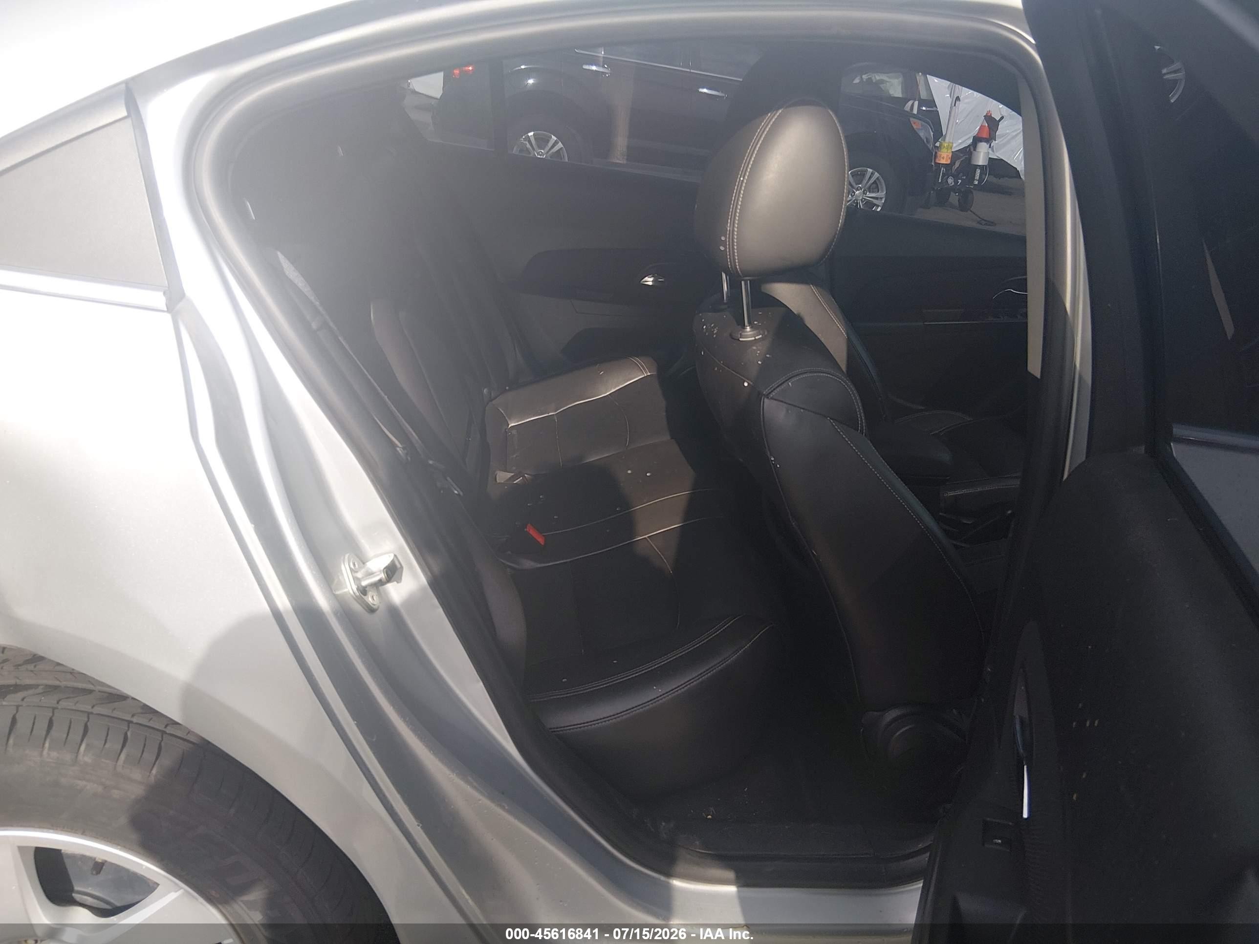 2014 Chevrolet Cruze 1lt Auto Silver vin: 1G1PC5SB1E7479831