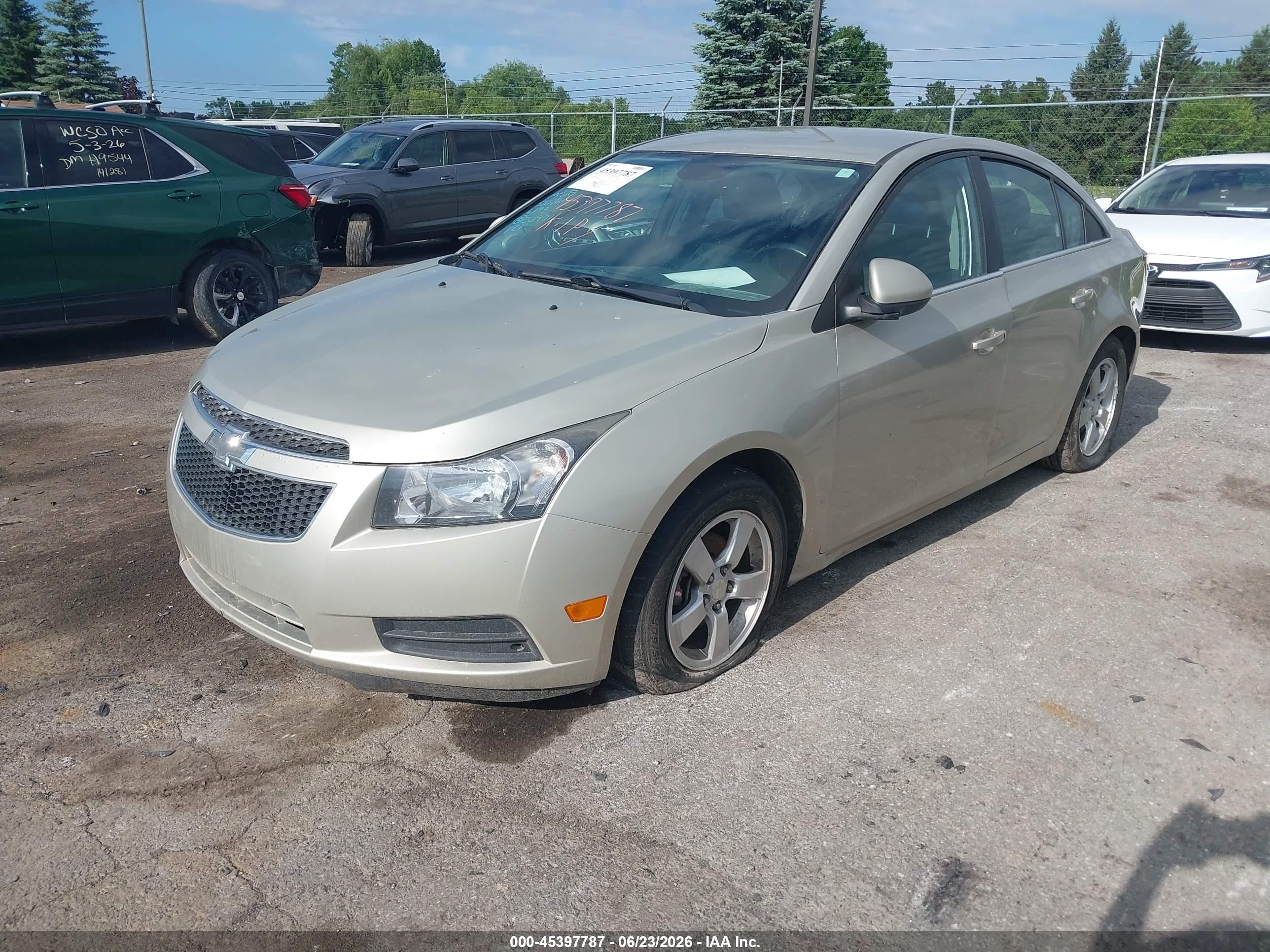 2014 Chevrolet Cruze 1lt Auto Gold vin: 1G1PC5SB1E7486195