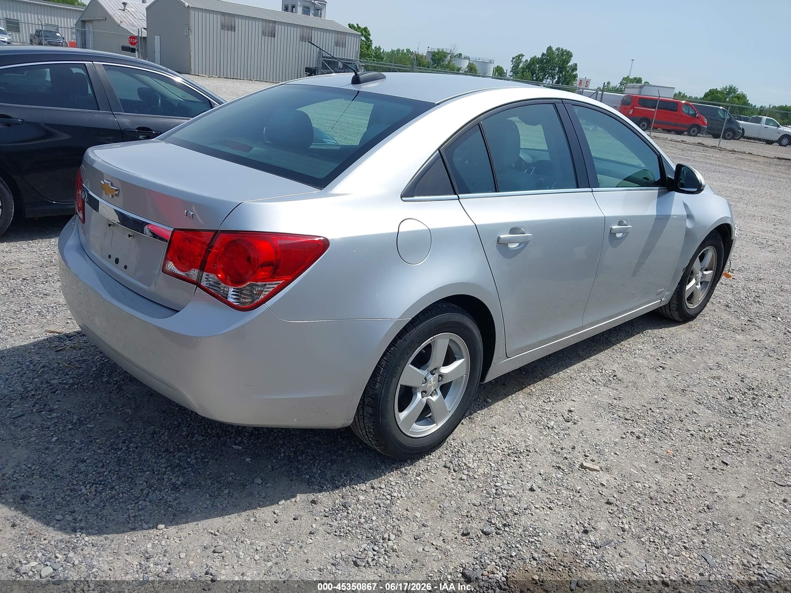 2015 Chevrolet Cruze 1lt Auto Silver vin: 1G1PC5SB1F7257324