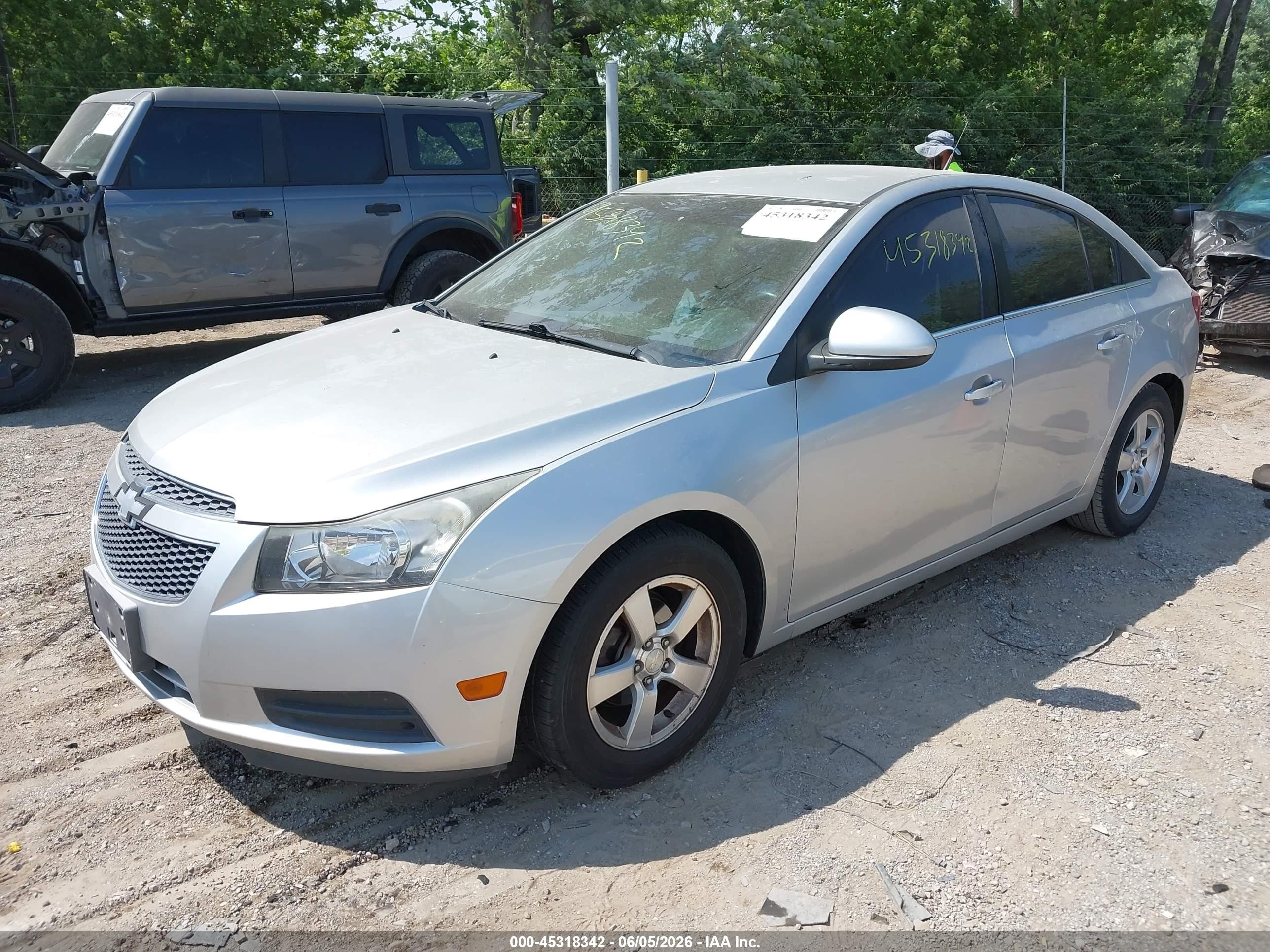 2013 Chevrolet Cruze 1lt Auto Silver vin: 1G1PC5SB2D7207268