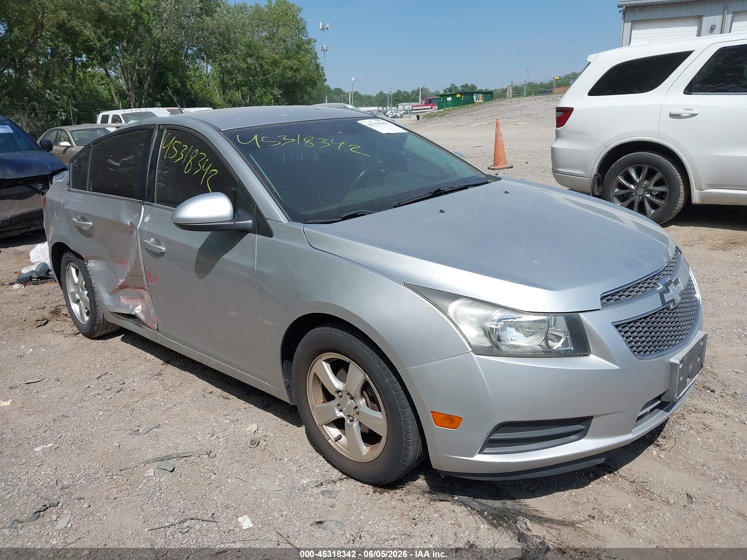 2013 Chevrolet Cruze 1lt Auto Silver vin: 1G1PC5SB2D7207268