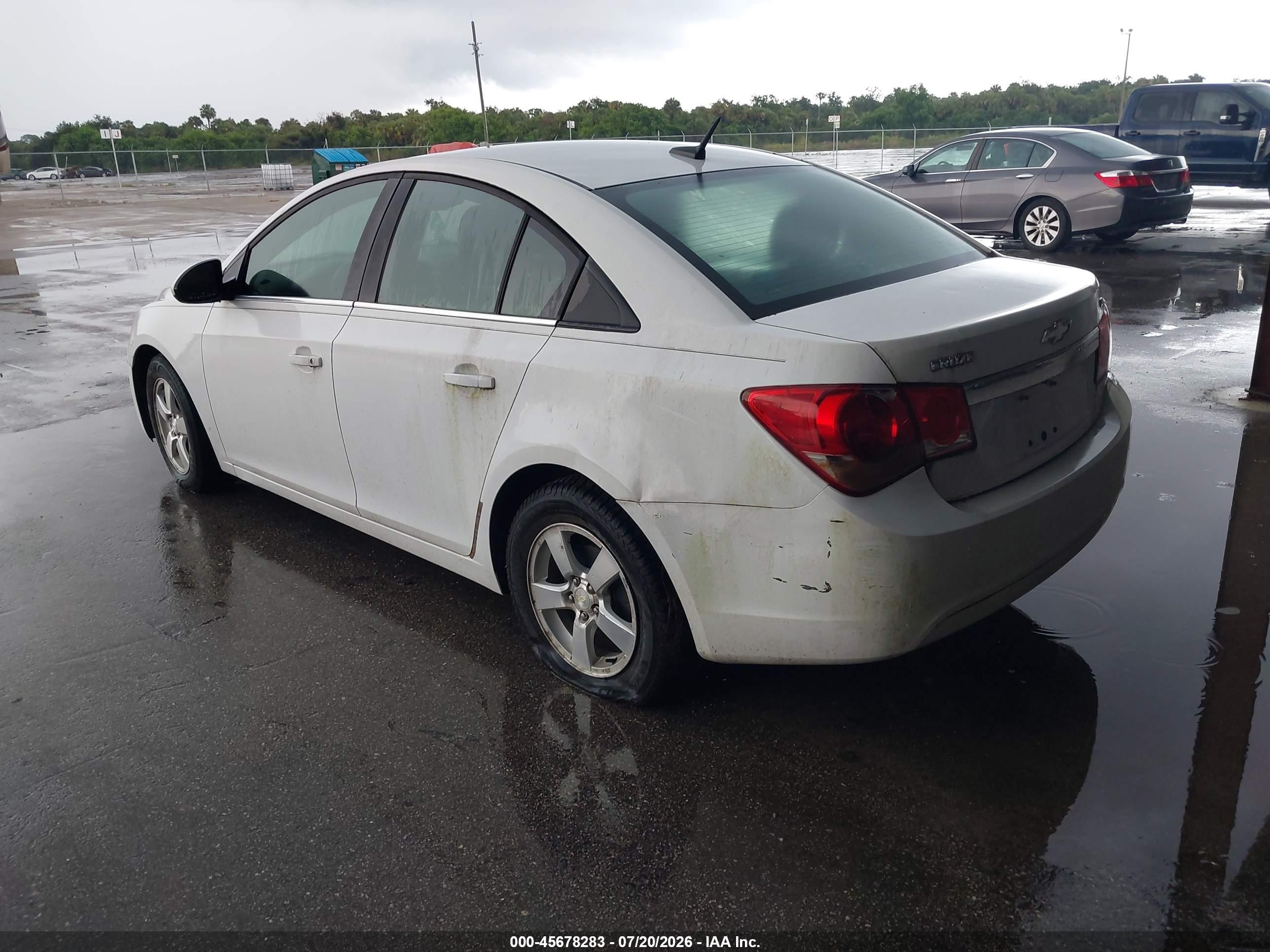 2013 Chevrolet Cruze 1lt Auto White vin: 1G1PC5SB2D7233479
