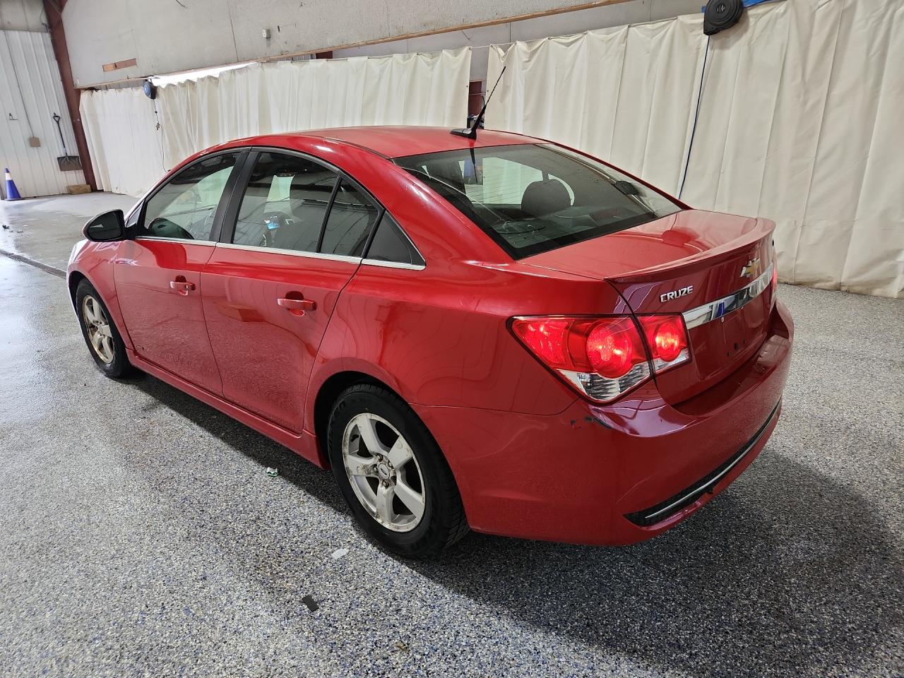 2013 Chevrolet Cruze Lt Red vin: 1G1PC5SB2D7274291 Damage: Rear Bumper, Heavy Scratch, 3 To 4 Inches