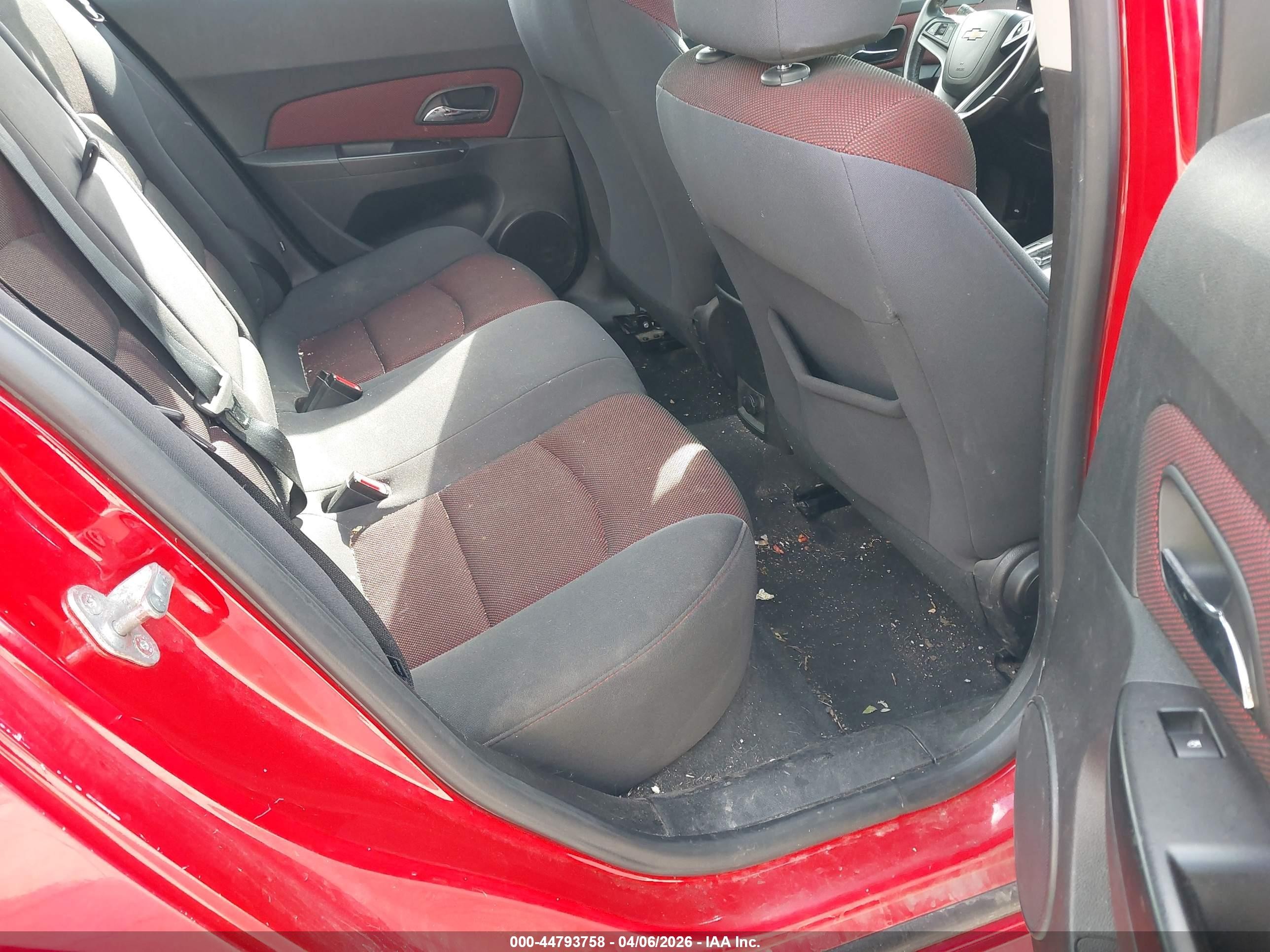 2013 Chevrolet Cruze 1lt Auto Red vin: 1G1PC5SB2D7276610