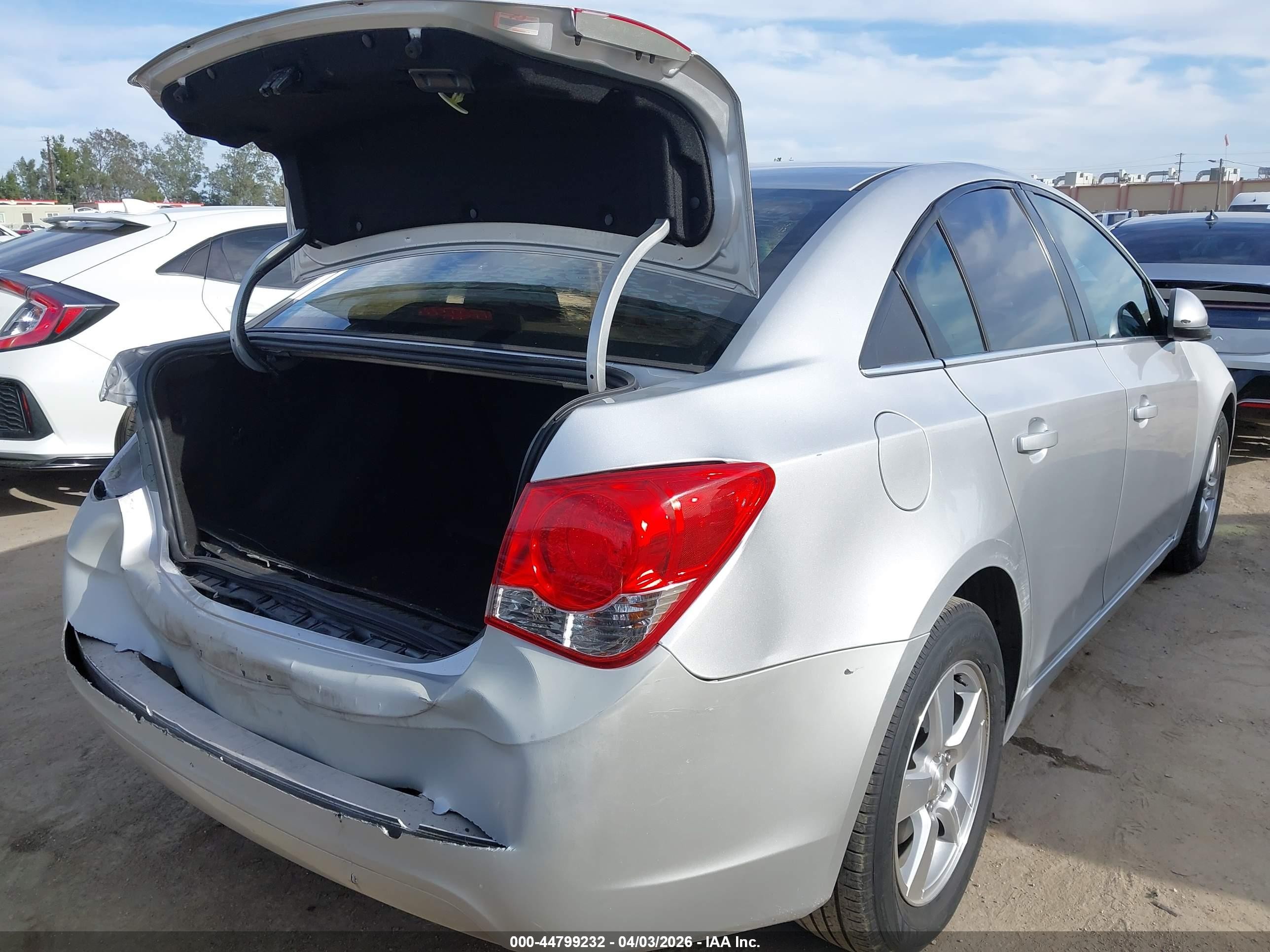 2013 Chevrolet Cruze 1lt Auto Silver vin: 1G1PC5SB2D7285470