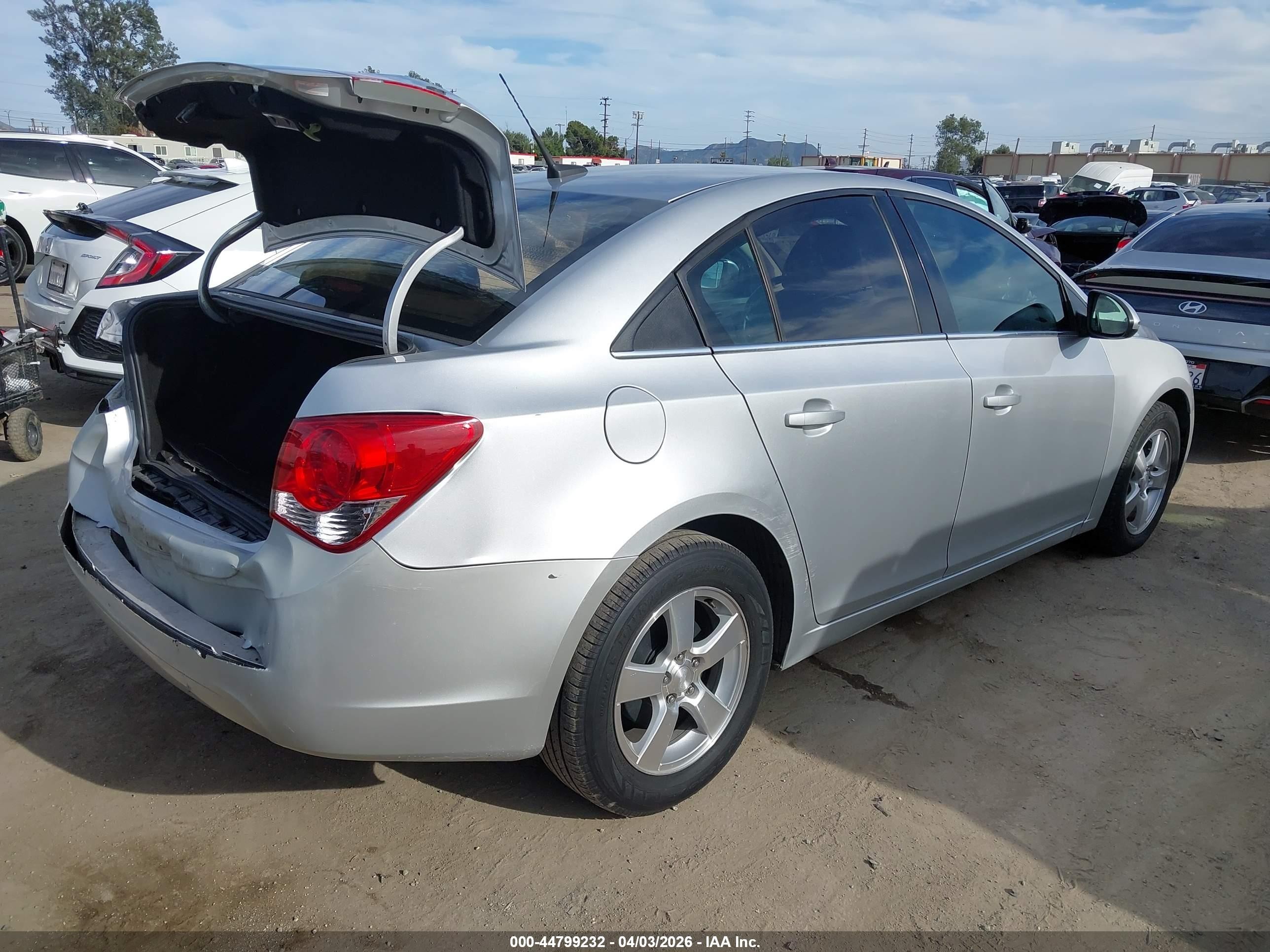 2013 Chevrolet Cruze 1lt Auto Silver vin: 1G1PC5SB2D7285470